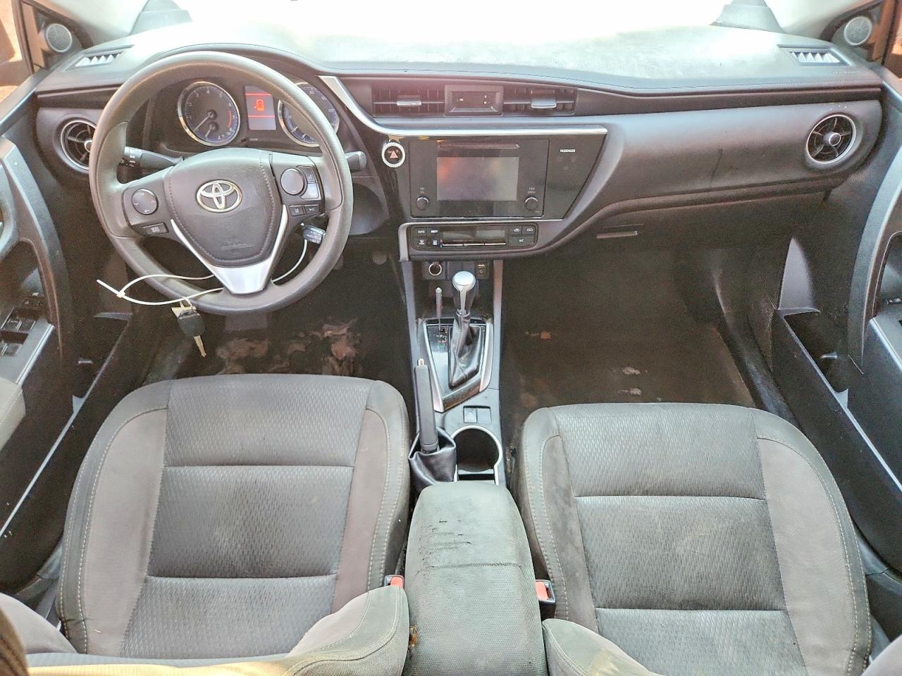 2017 Toyota Corolla Le Black vin: 2T1BURHE0HC906572