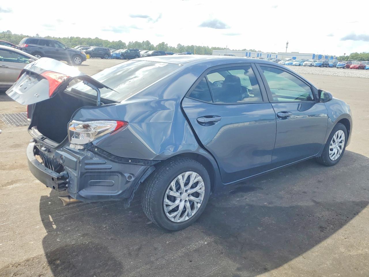 2017 Toyota Corolla Le Blue vin: 2T1BURHE0HC919810