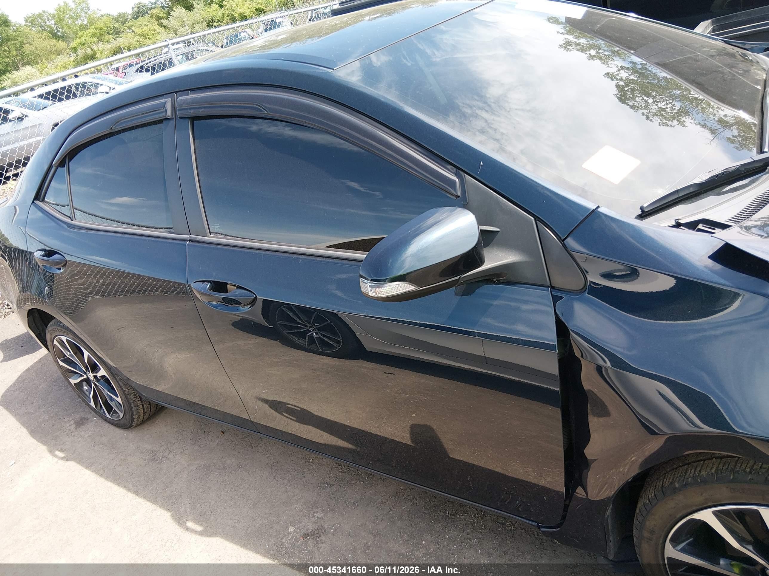 2018 Toyota Corolla Xse Blue vin: 2T1BURHE0JC020676