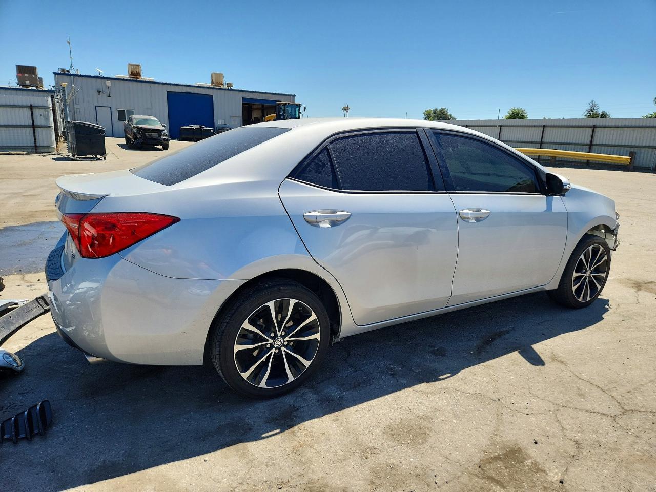 2018 Toyota Corolla Se Silver vin: 2T1BURHE0JC105940