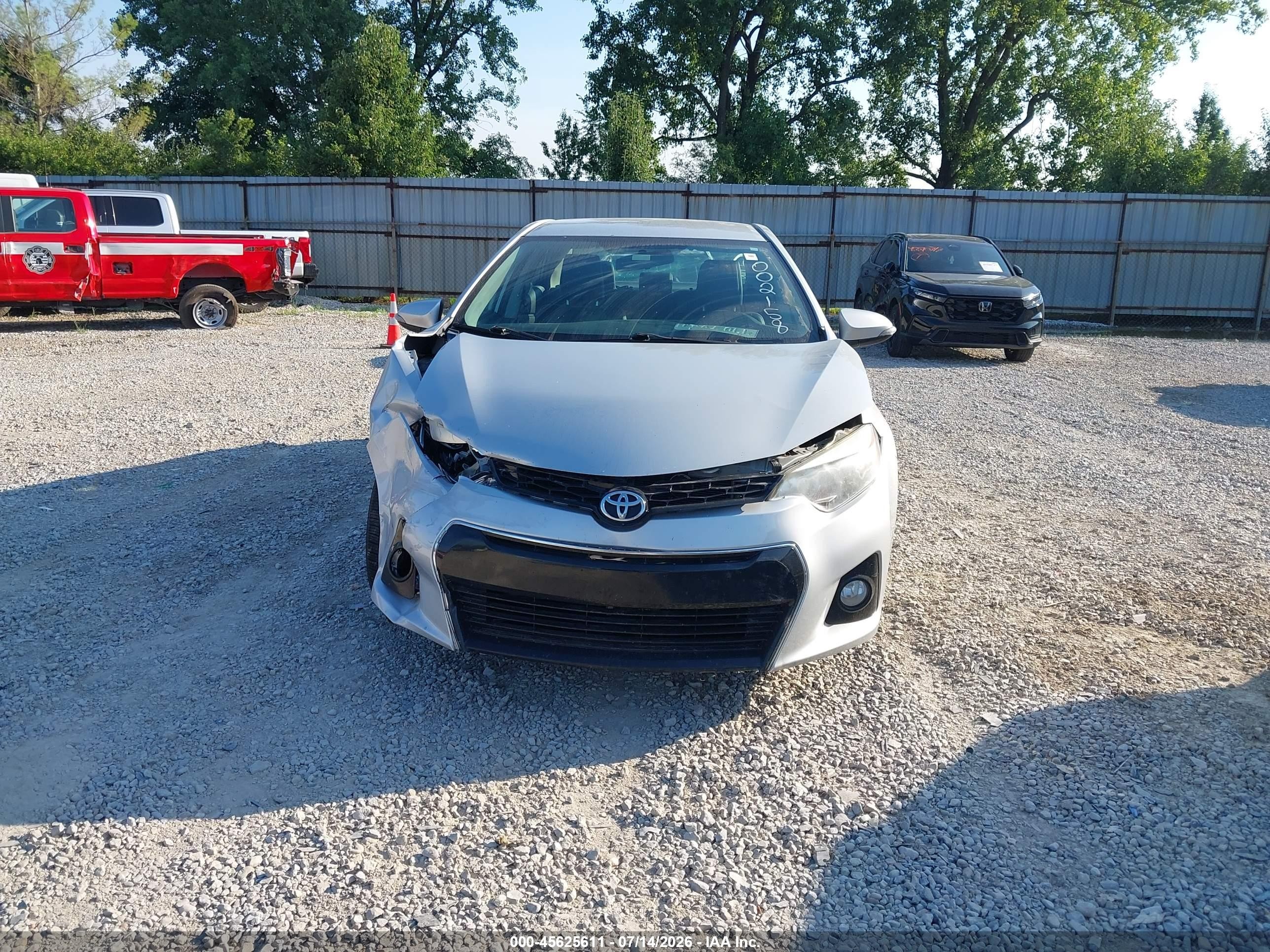 2014 Toyota Corolla S Plus Silver vin: 2T1BURHE1EC002158