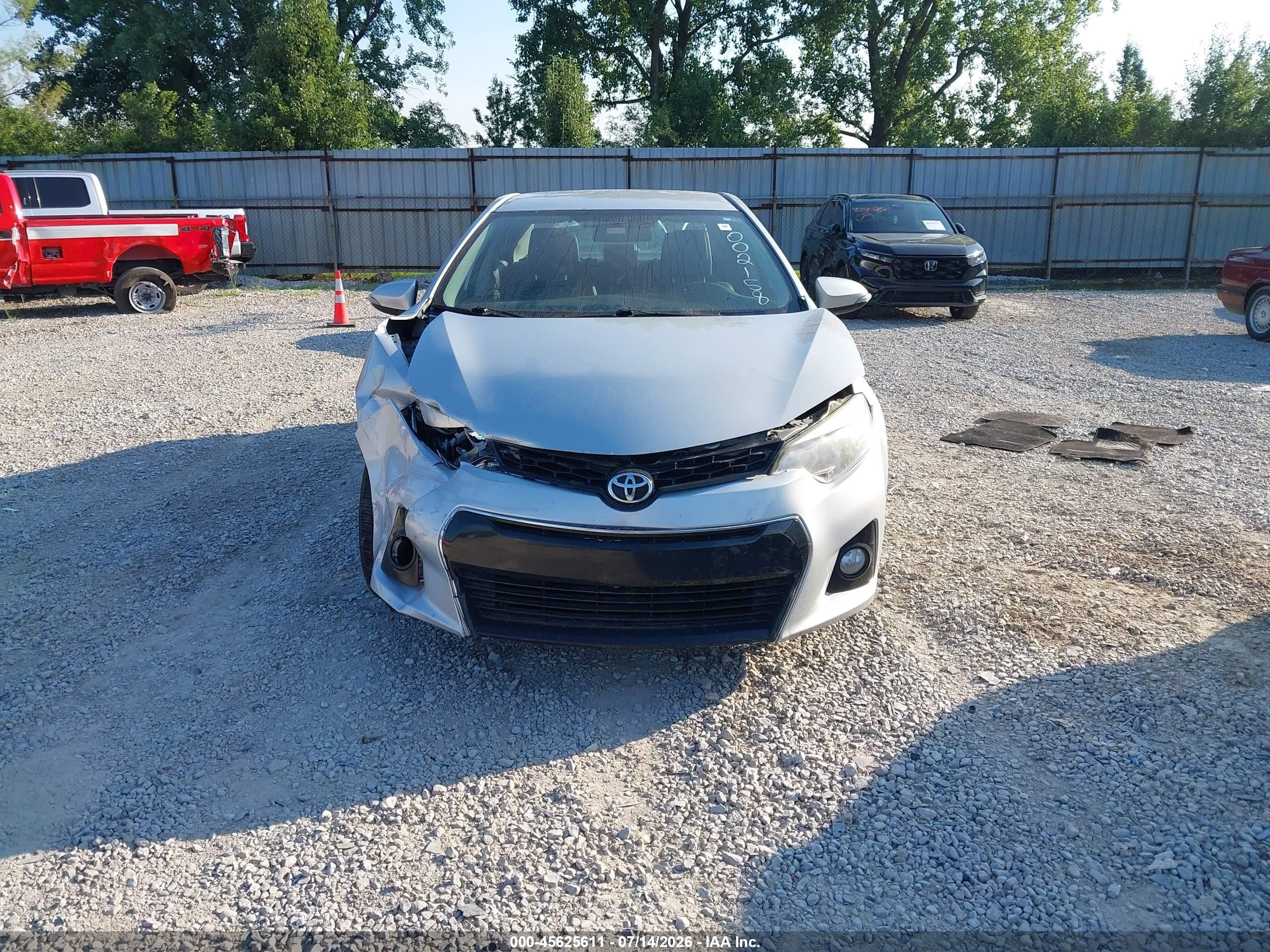 2014 Toyota Corolla S Plus Silver vin: 2T1BURHE1EC002158