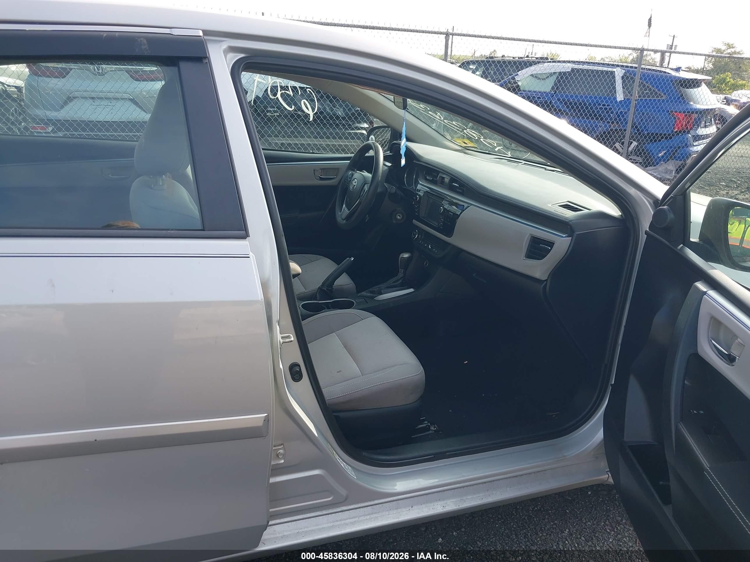 2014 Toyota Corolla Le Silver vin: 2T1BURHE1EC008302