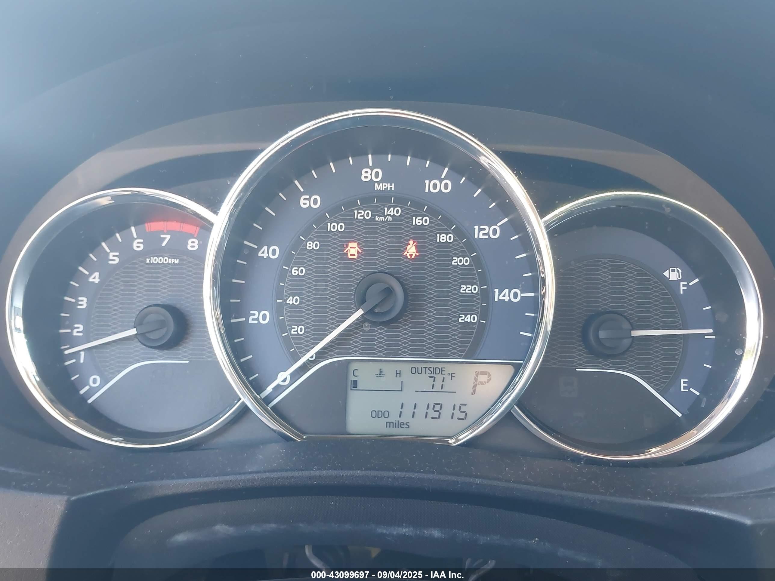 2014 Toyota Corolla Le Plus Silver vin: 2T1BURHE1EC008977