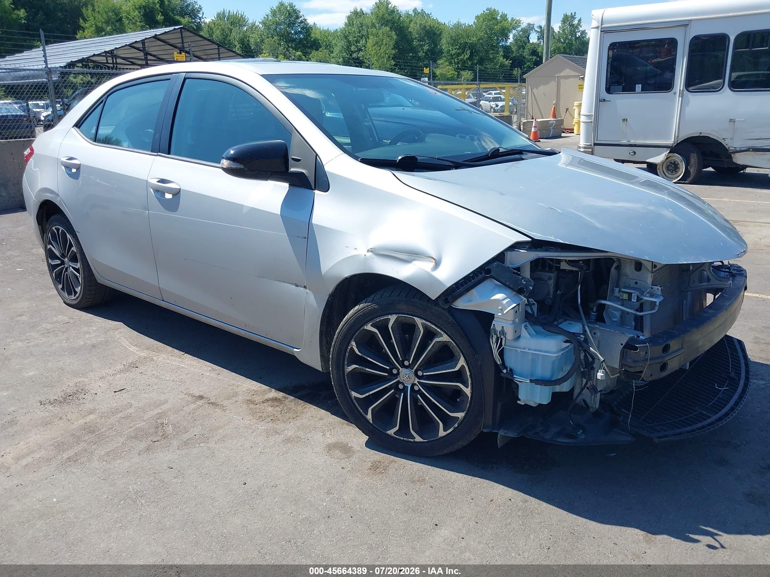 2014 Toyota Corolla S Plus Silver vin: 2T1BURHE1EC018330