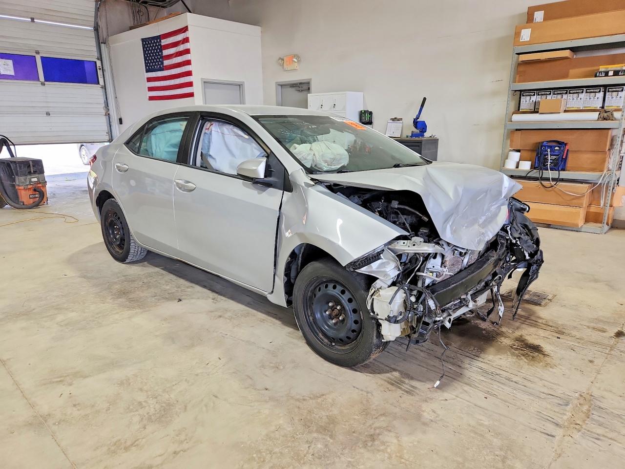 2014 Toyota Corolla Le Серебряный vin: 2T1BURHE1EC035256