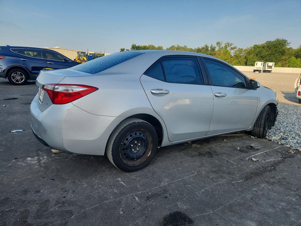 2014 Toyota Corolla Le Серебряный vin: 2T1BURHE1EC036357