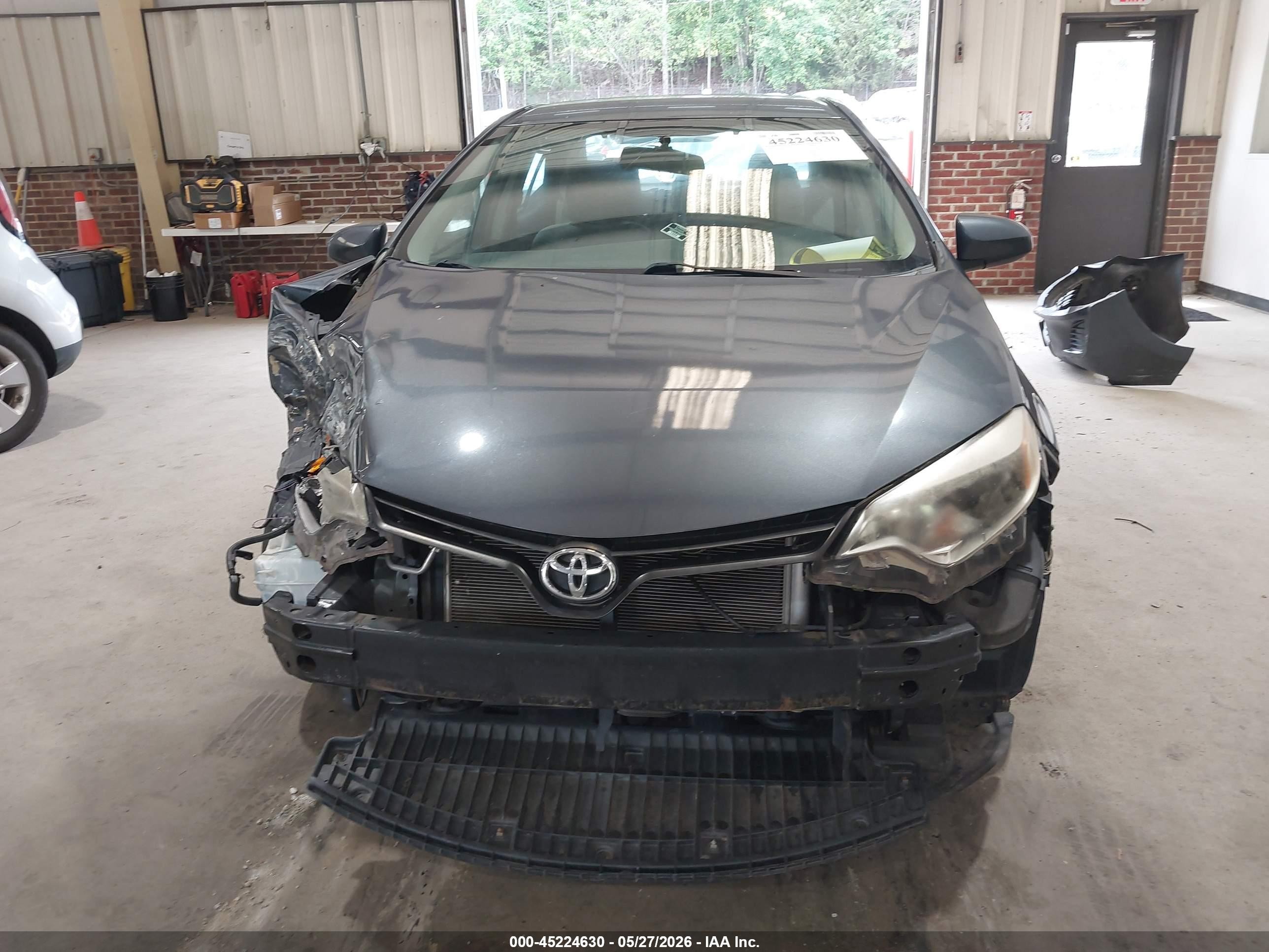 2014 Toyota Corolla Le Gray vin: 2T1BURHE1EC043390
