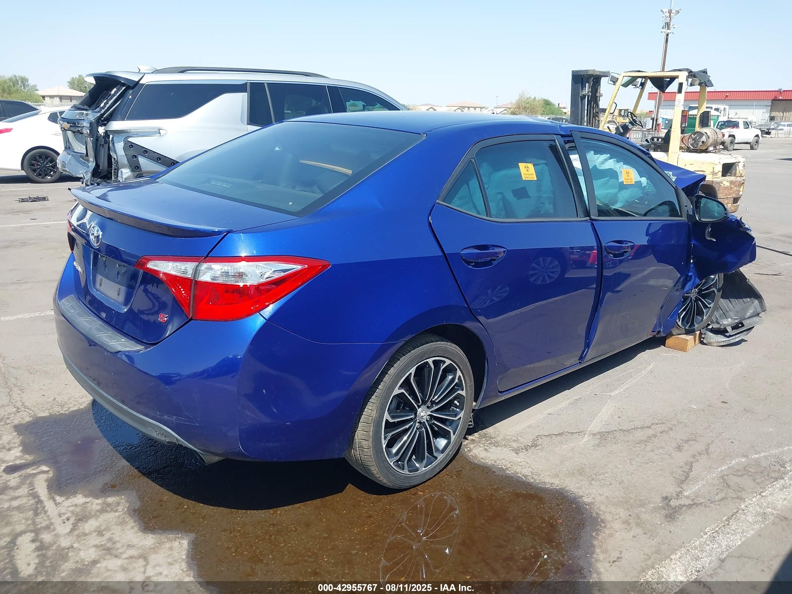 2014 Toyota Corolla S Plus Blue vin: 2T1BURHE1EC044572