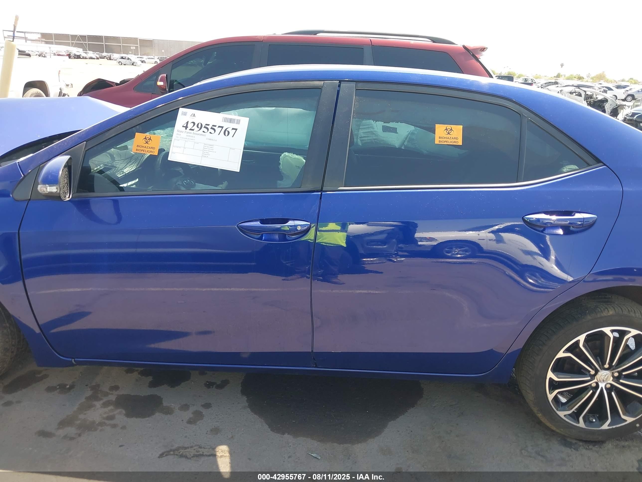 2014 Toyota Corolla S Plus Blue vin: 2T1BURHE1EC044572