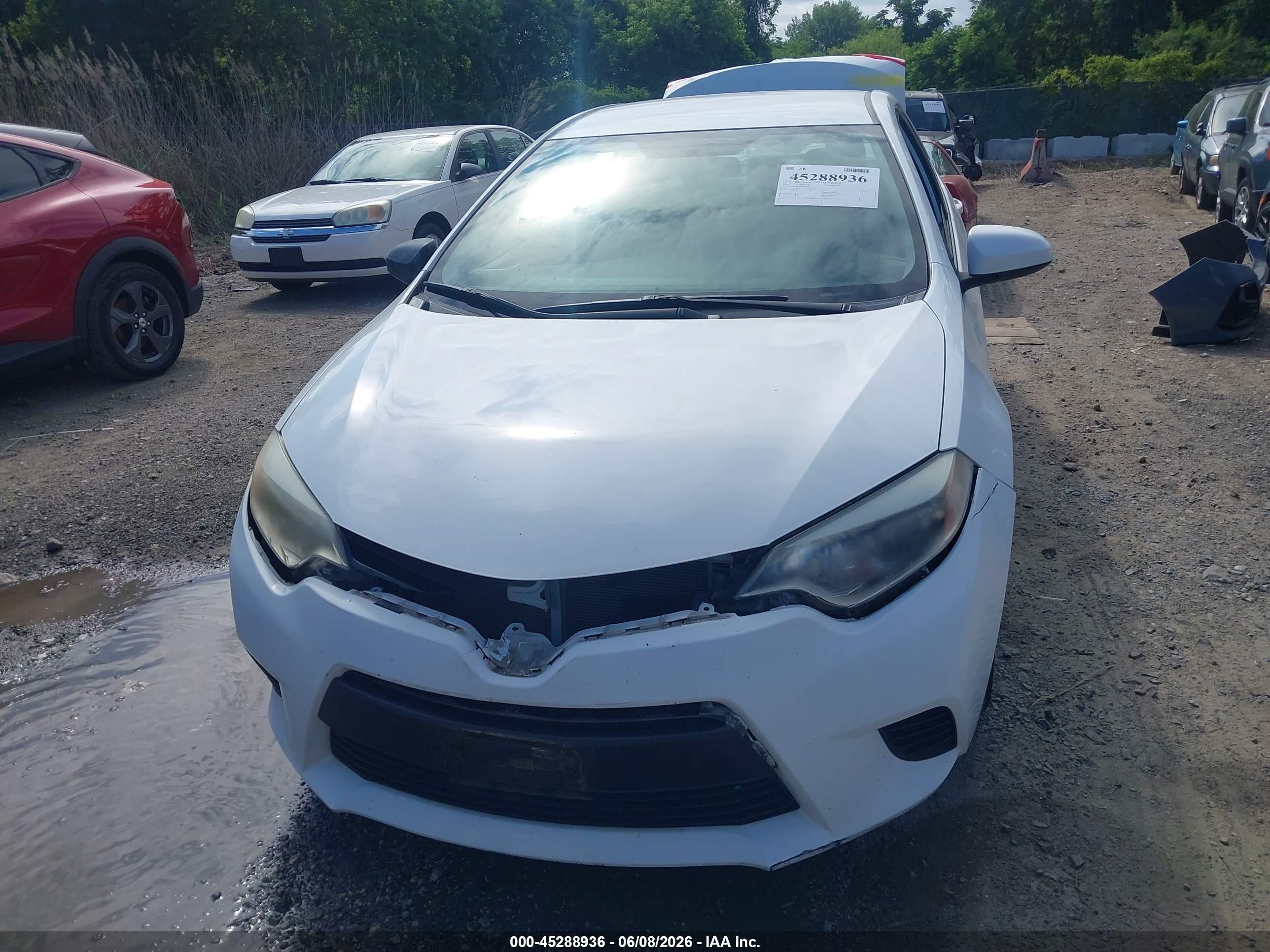 2014 Toyota Corolla Le White vin: 2T1BURHE1EC068466