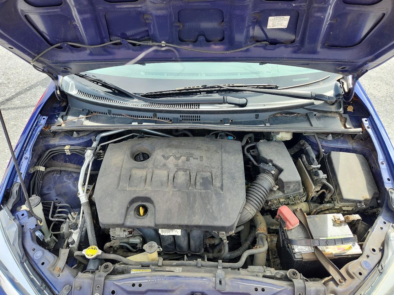 2014 Toyota Corolla S Plus Blue vin: 2T1BURHE1EC074185