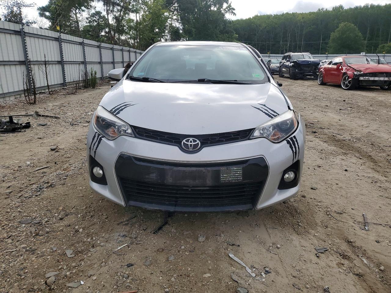 2014 Toyota Corolla S Plus Silver vin: 2T1BURHE1EC079936