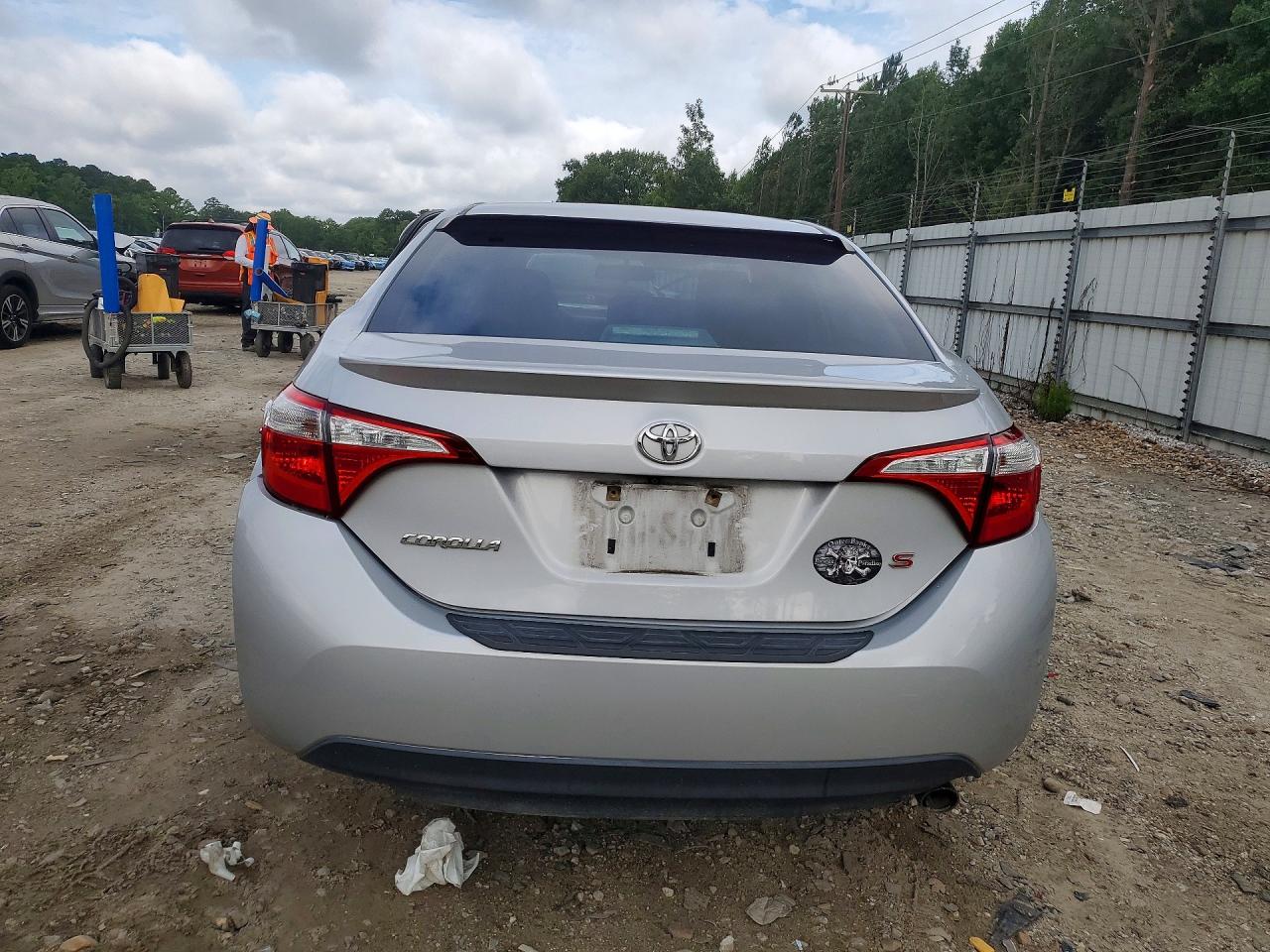2014 Toyota Corolla S Plus Silver vin: 2T1BURHE1EC079936