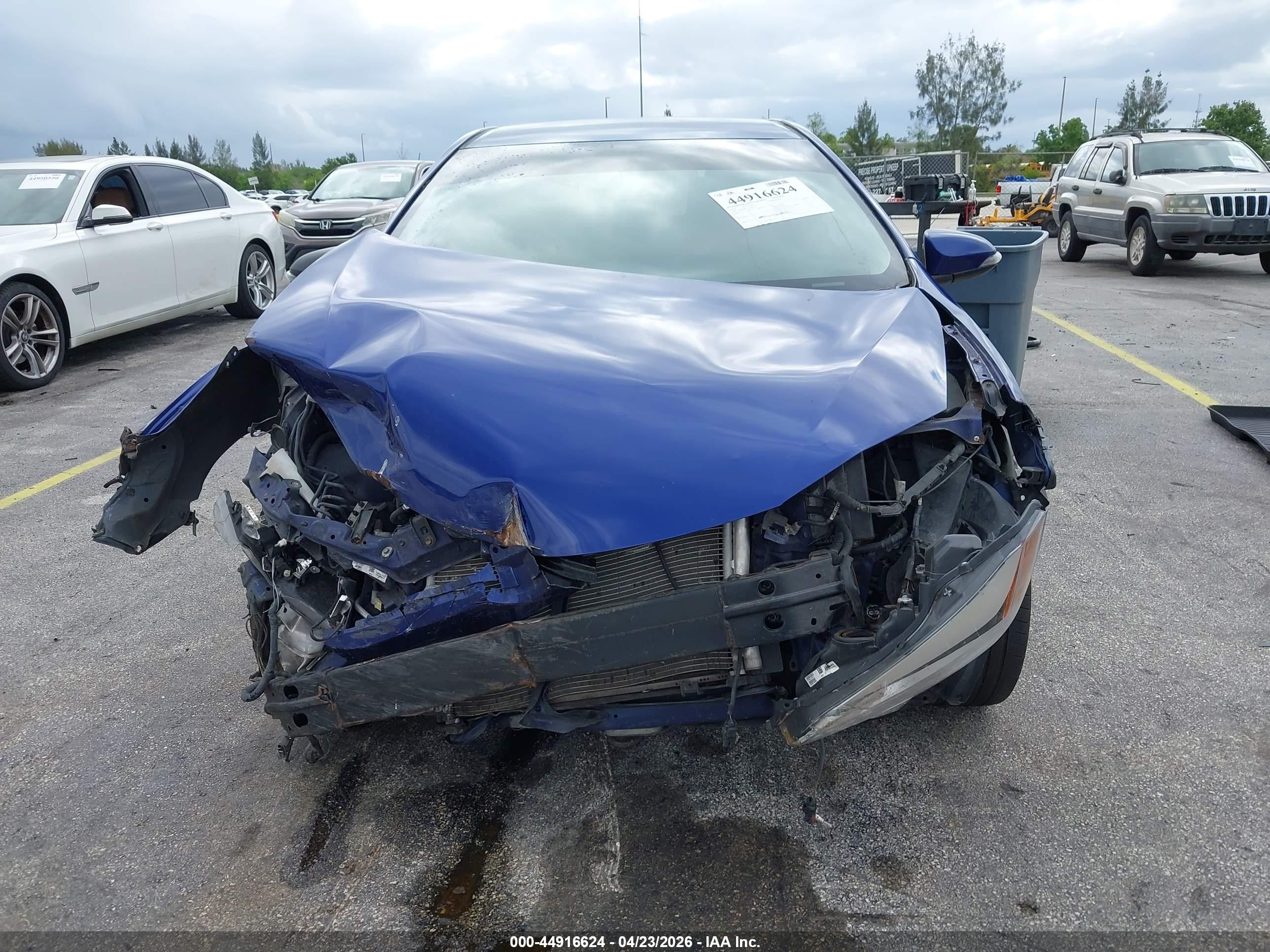 2014 Toyota Corolla S Plus Синий vin: 2T1BURHE1EC082075