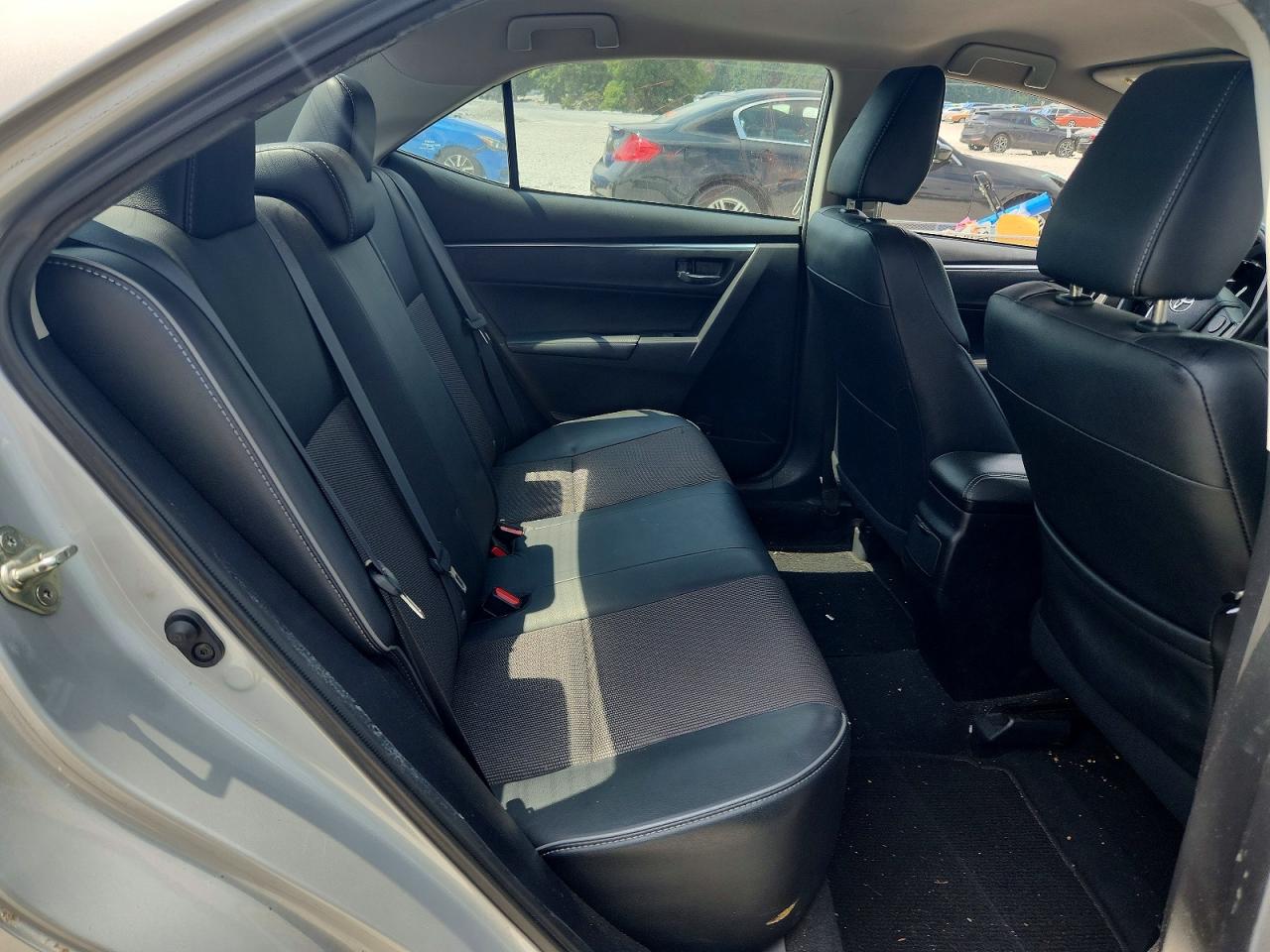 2014 Toyota Corolla S Plus Silver vin: 2T1BURHE1EC109064