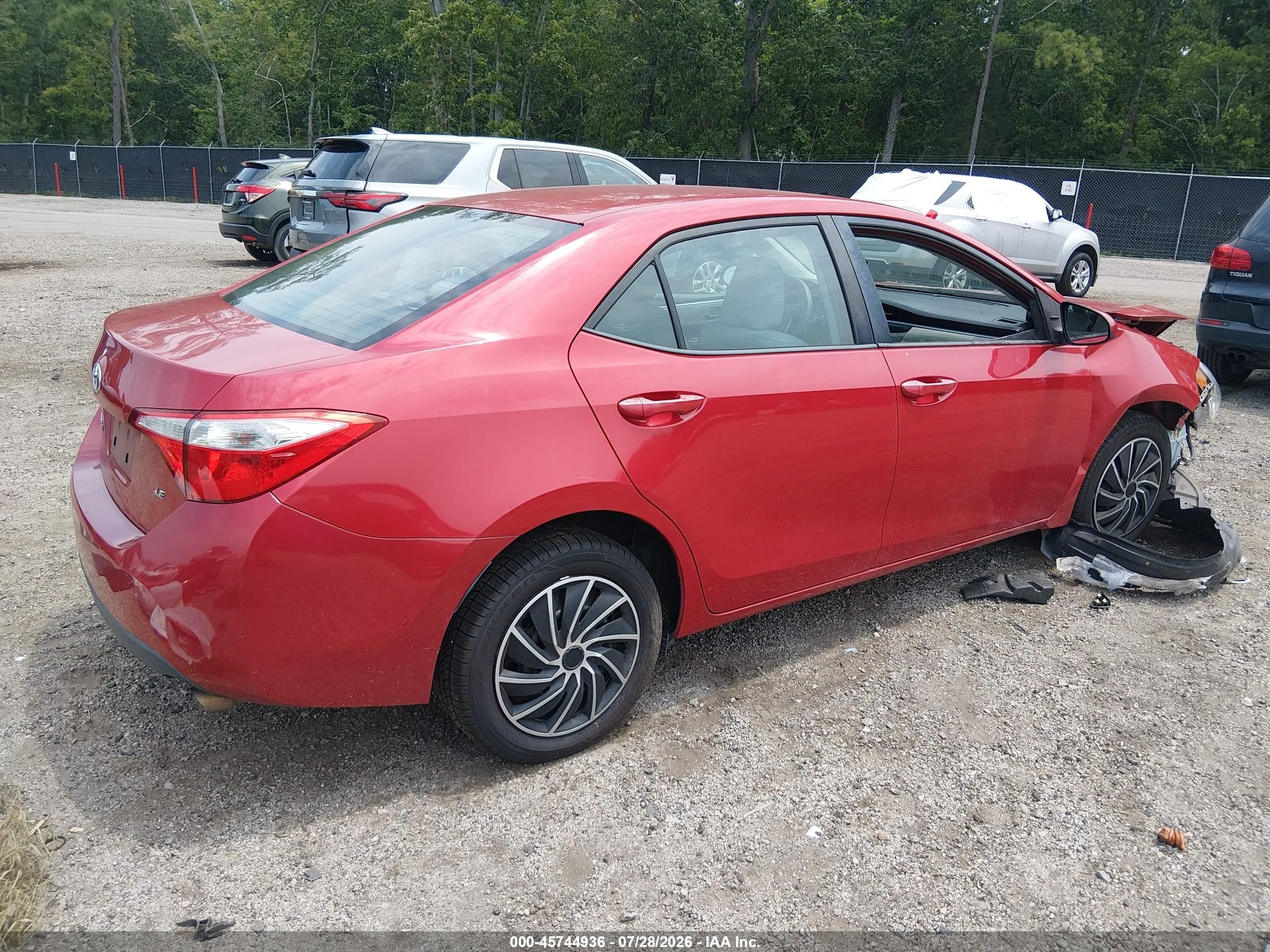 2014 Toyota Corolla Le Red vin: 2T1BURHE1EC116709