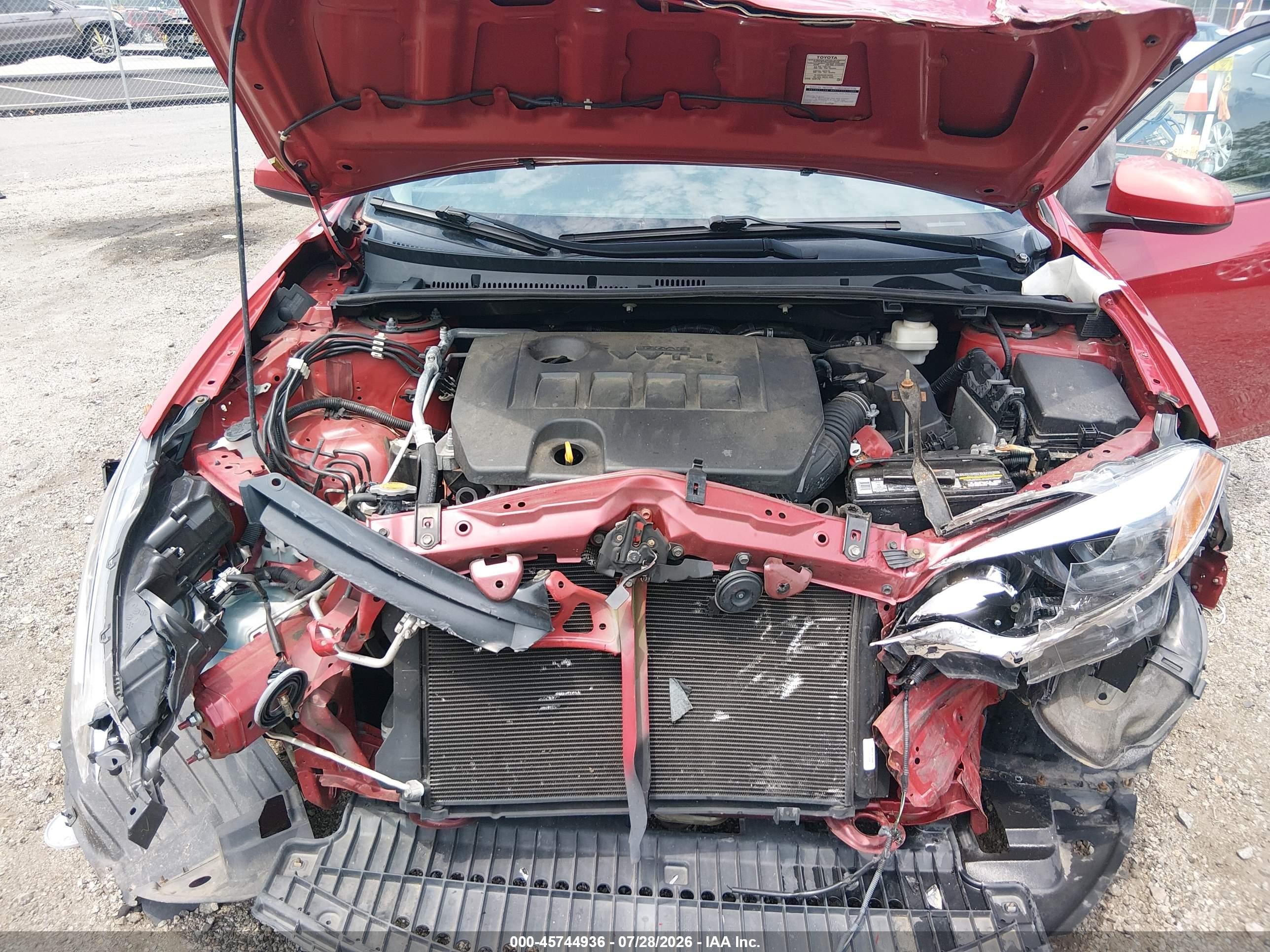 2014 Toyota Corolla Le Red vin: 2T1BURHE1EC116709