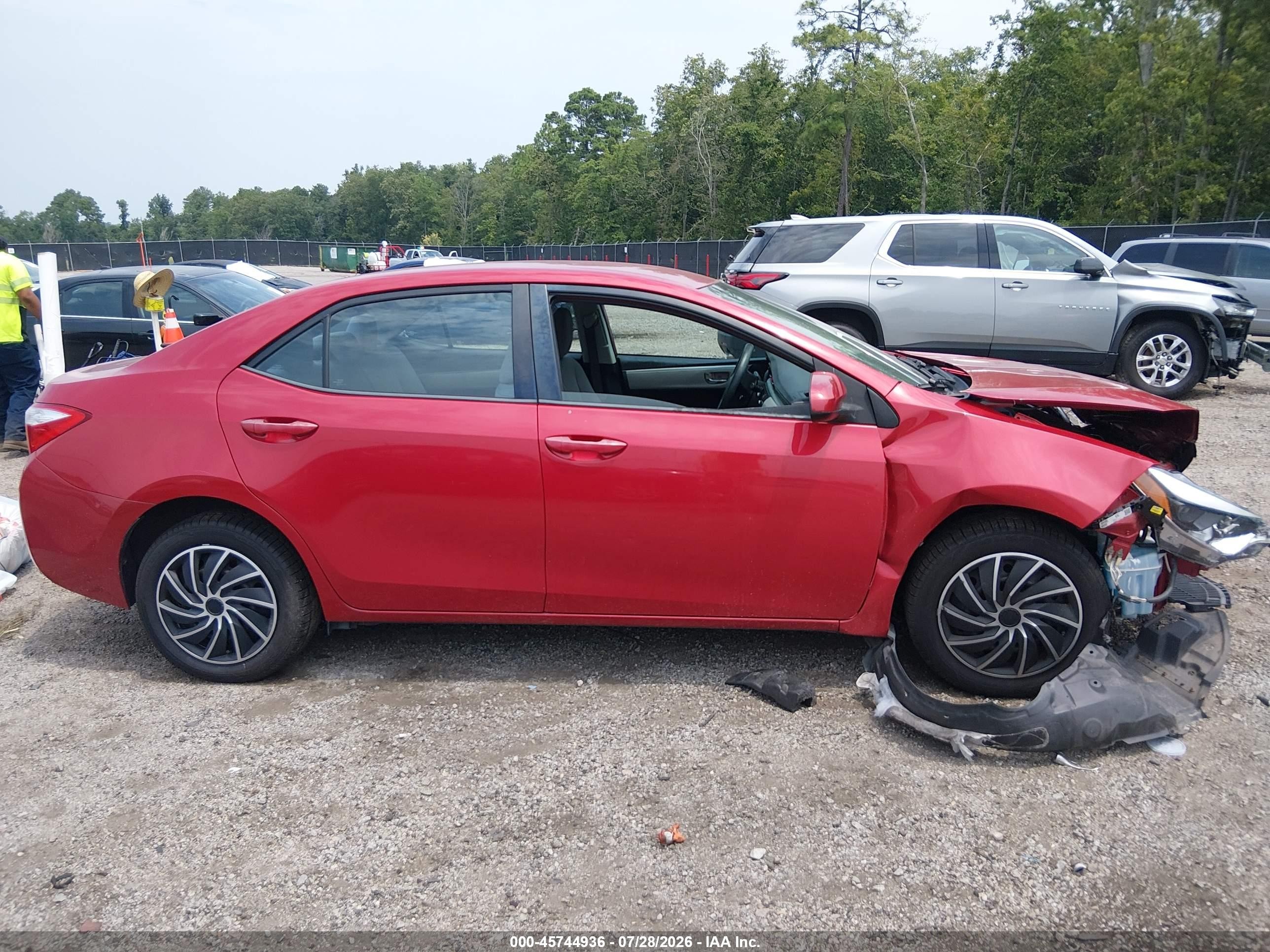 2014 Toyota Corolla Le Red vin: 2T1BURHE1EC116709