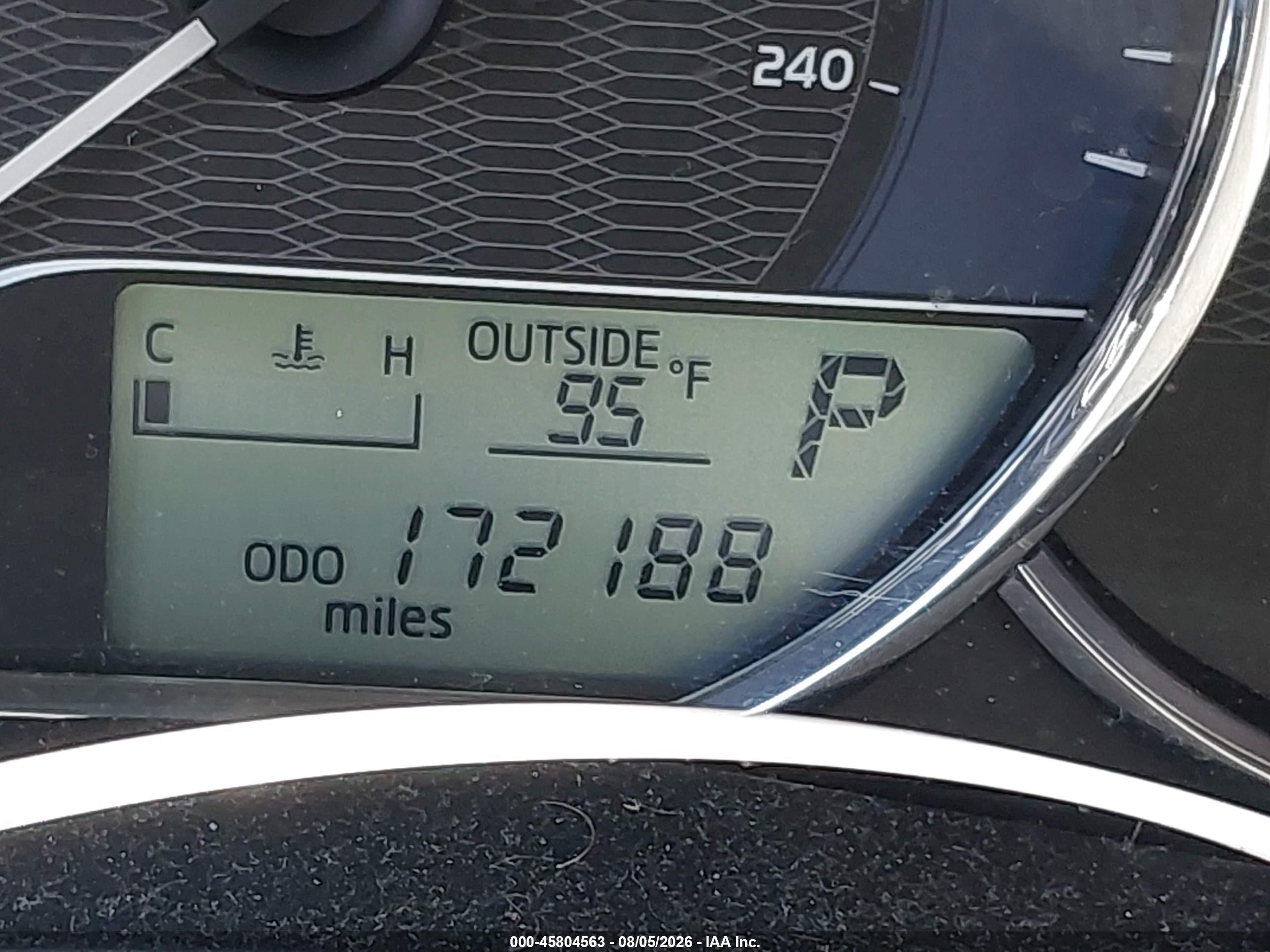 2014 Toyota Corolla Le White vin: 2T1BURHE1EC129847
