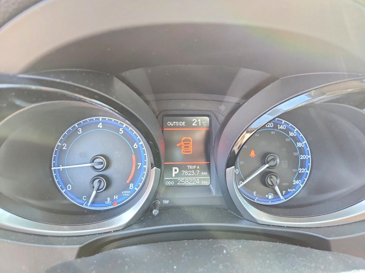 2014 Toyota Corolla L Red vin: 2T1BURHE1EC145255