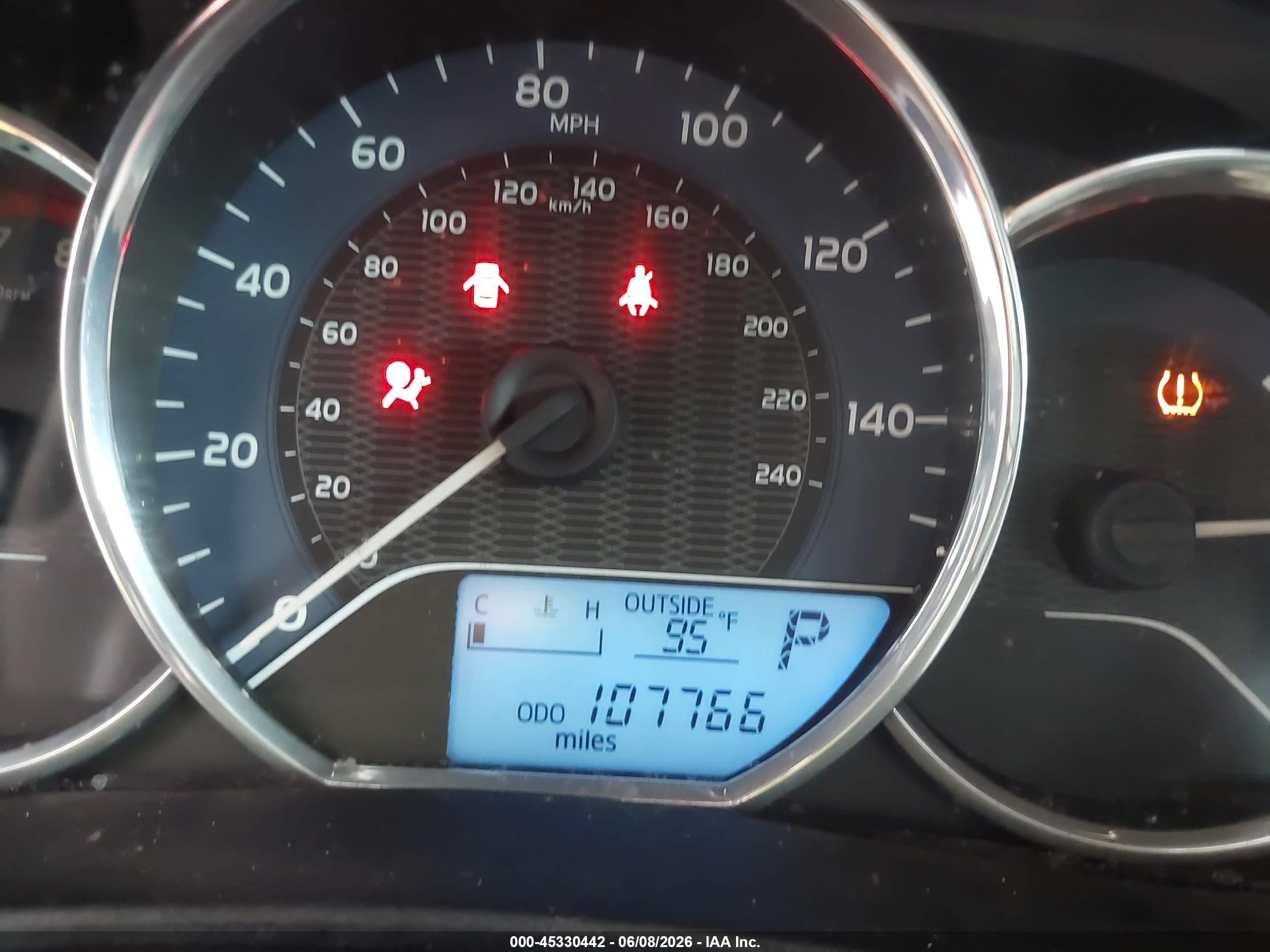 2014 Toyota Corolla Le Green vin: 2T1BURHE1EC152934