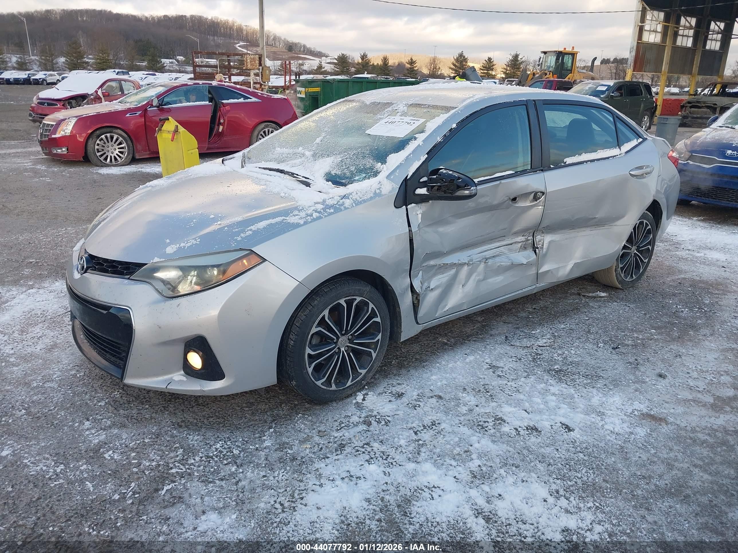 2014 Toyota Corolla S Plus Серебряный vin: 2T1BURHE1EC158328