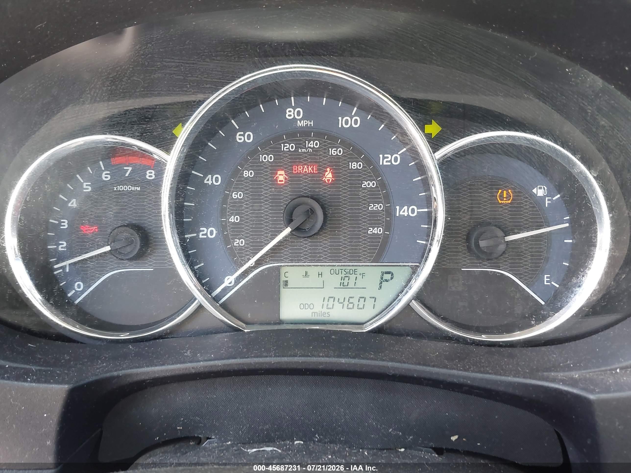 2014 Toyota Corolla L Silver vin: 2T1BURHE1EC176909