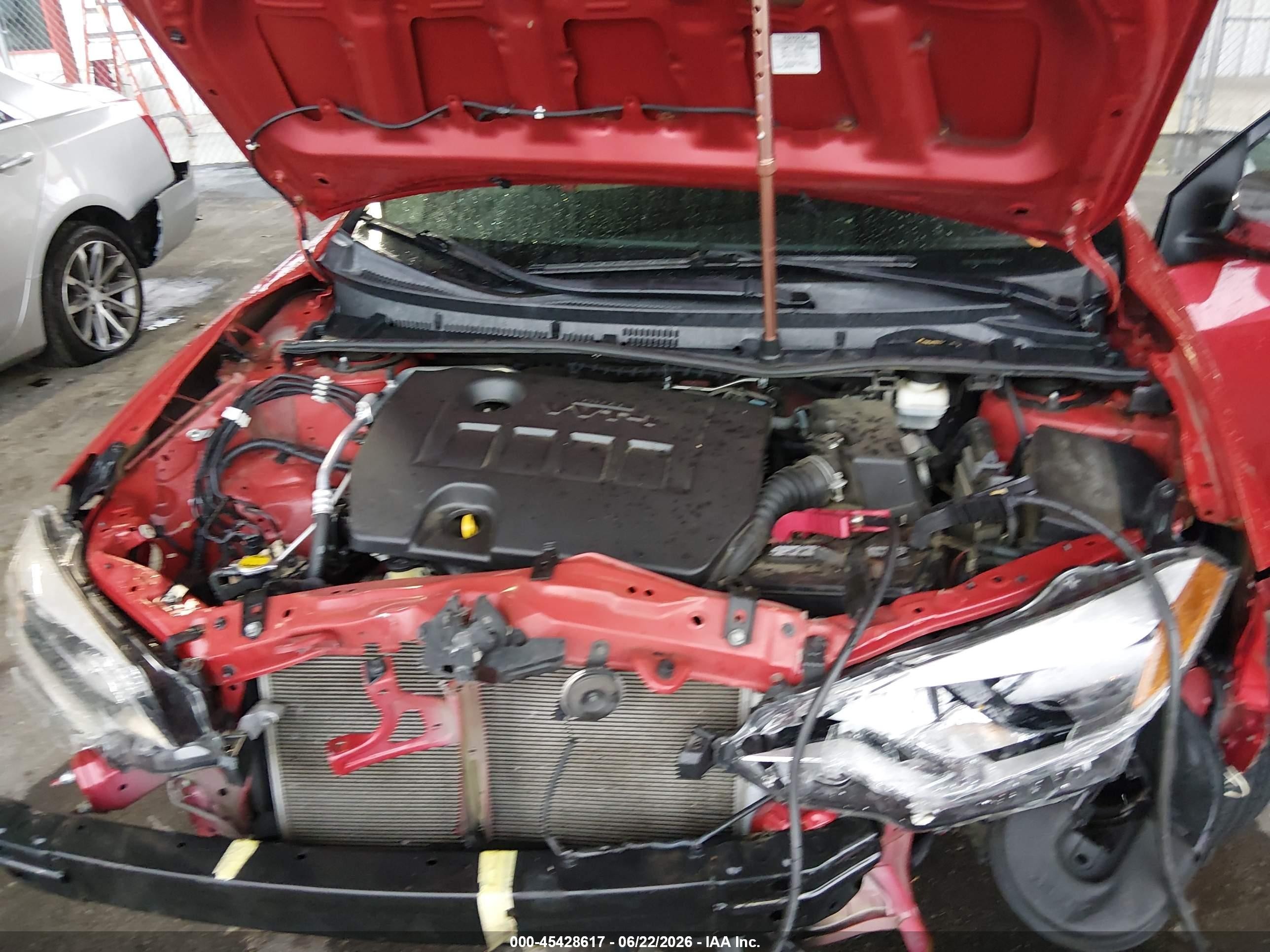 2014 Toyota Corolla Le Red vin: 2T1BURHE1EC177025