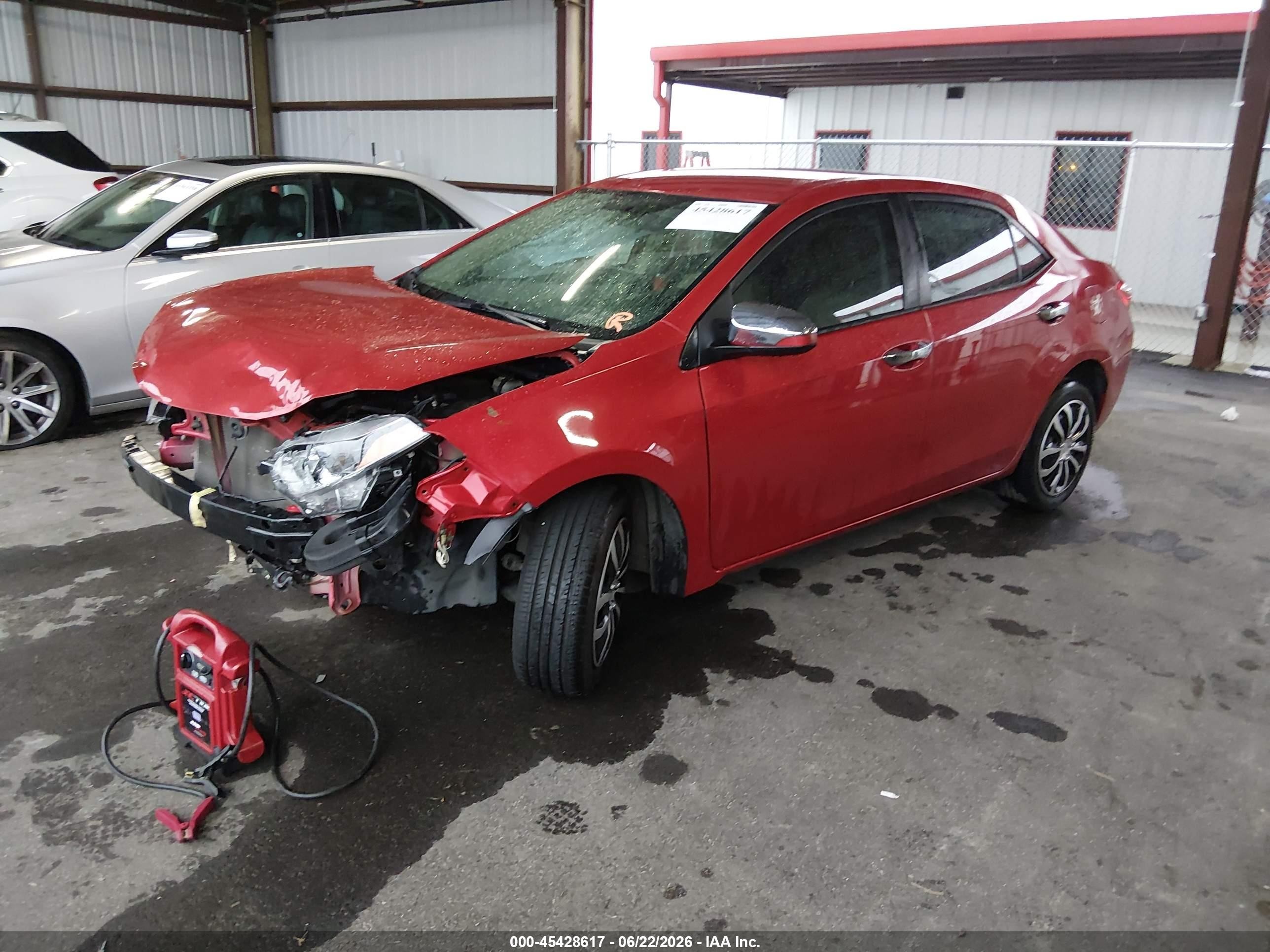 2014 Toyota Corolla Le Red vin: 2T1BURHE1EC177025