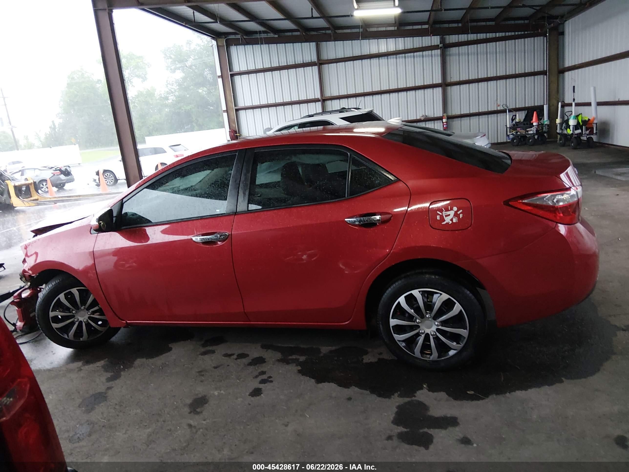 2014 Toyota Corolla Le Red vin: 2T1BURHE1EC177025