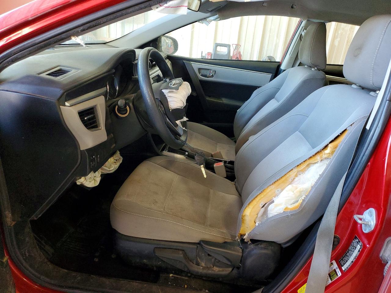 2014 Toyota Corolla Le Red vin: 2T1BURHE1EC182046