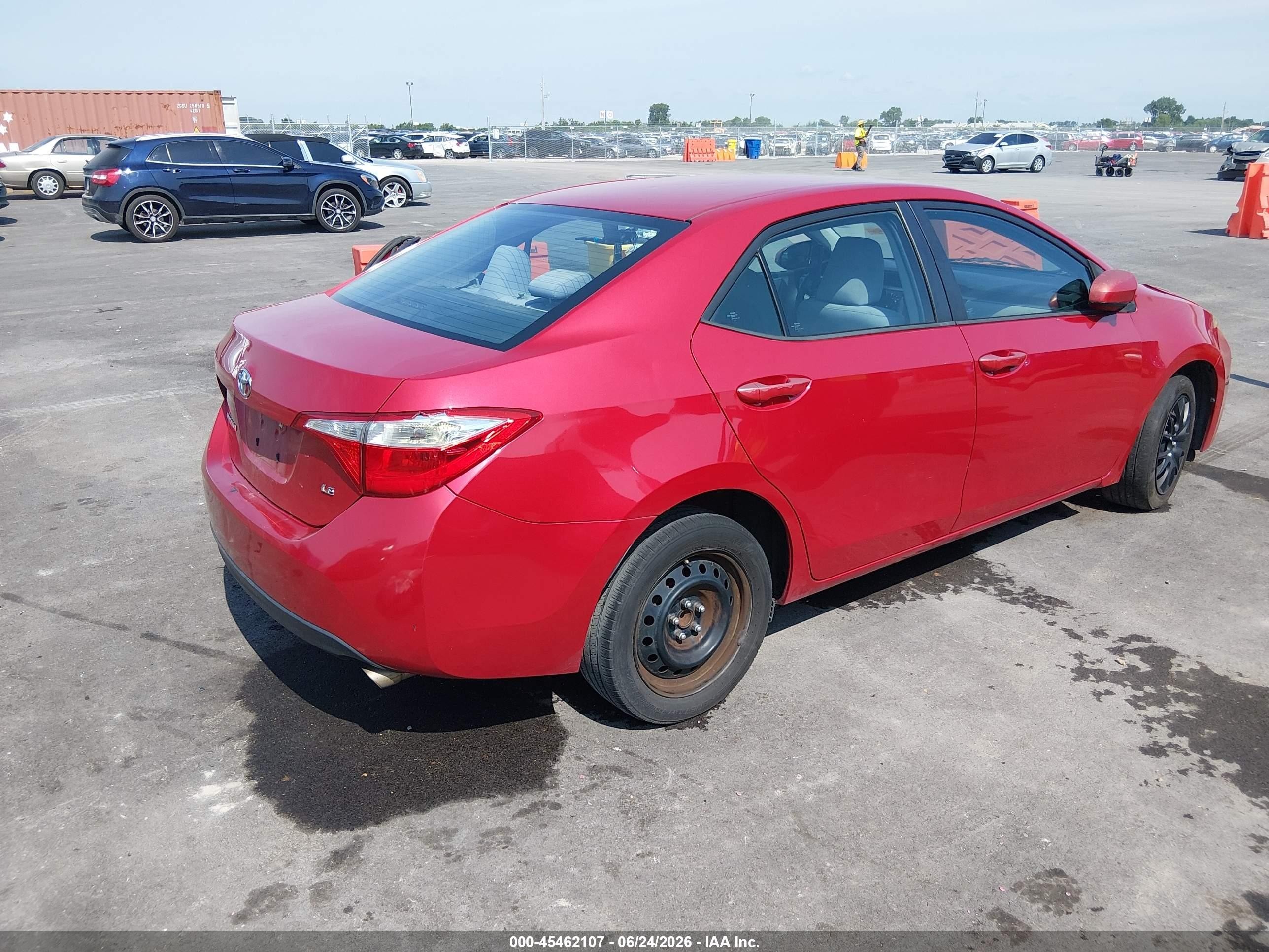 2014 Toyota Corolla Le Red vin: 2T1BURHE1EC185240