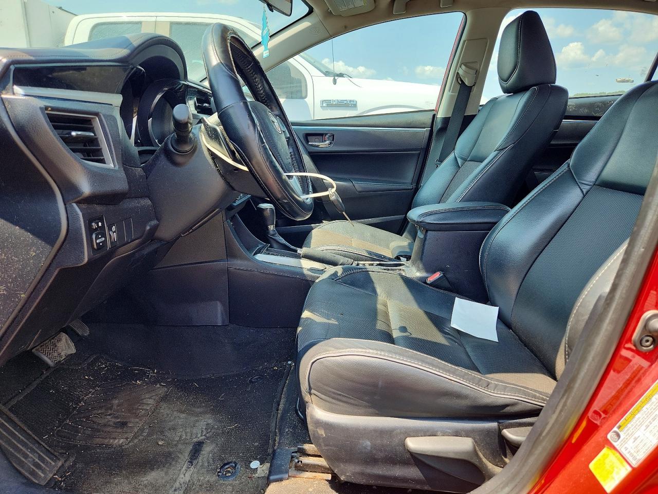 2014 Toyota Corolla S Plus Red vin: 2T1BURHE1EC192124