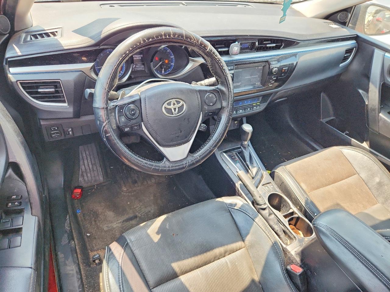 2014 Toyota Corolla S Plus Red vin: 2T1BURHE1EC192124