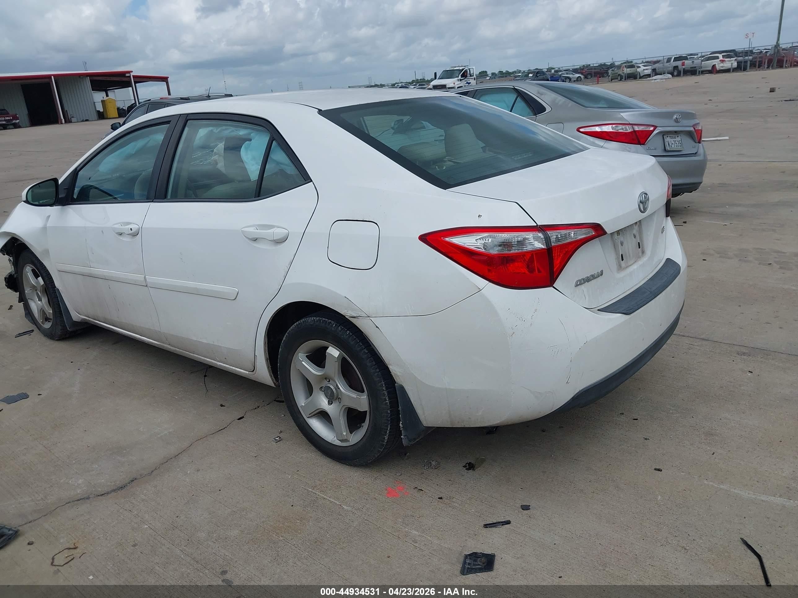 2014 Toyota Corolla Le White vin: 2T1BURHE1EC205499