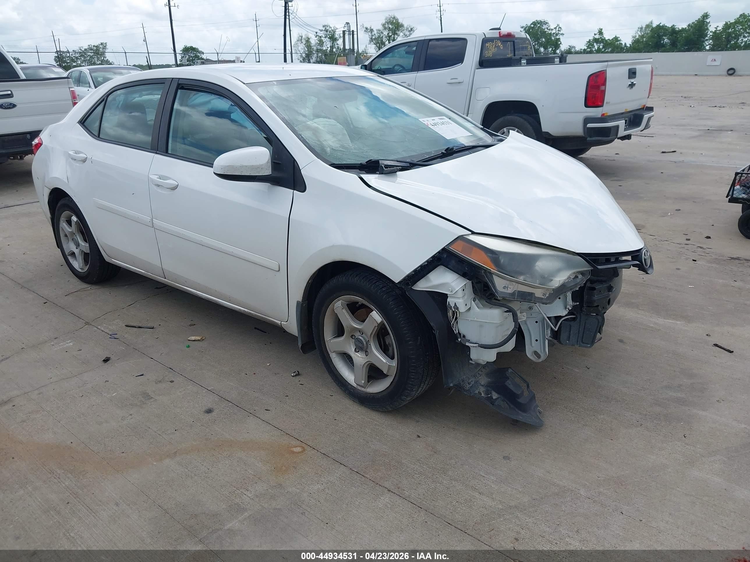 2014 Toyota Corolla Le White vin: 2T1BURHE1EC205499