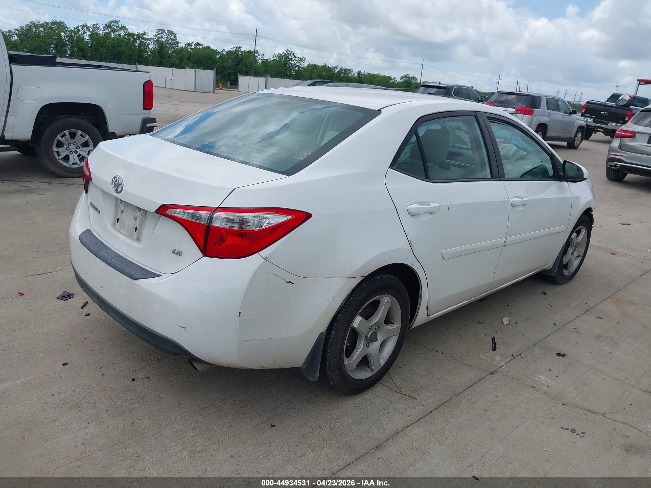 2014 Toyota Corolla Le White vin: 2T1BURHE1EC205499