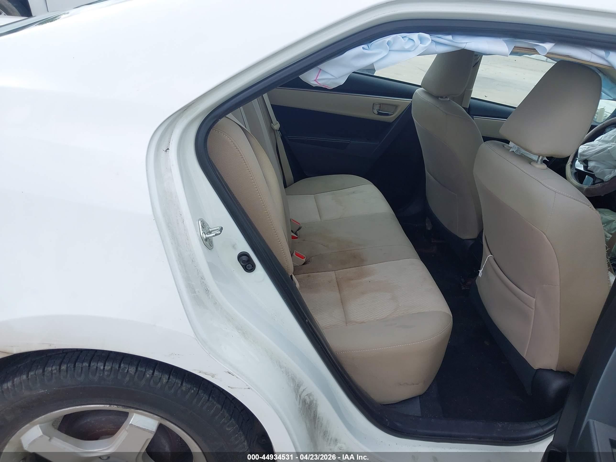 2014 Toyota Corolla Le White vin: 2T1BURHE1EC205499