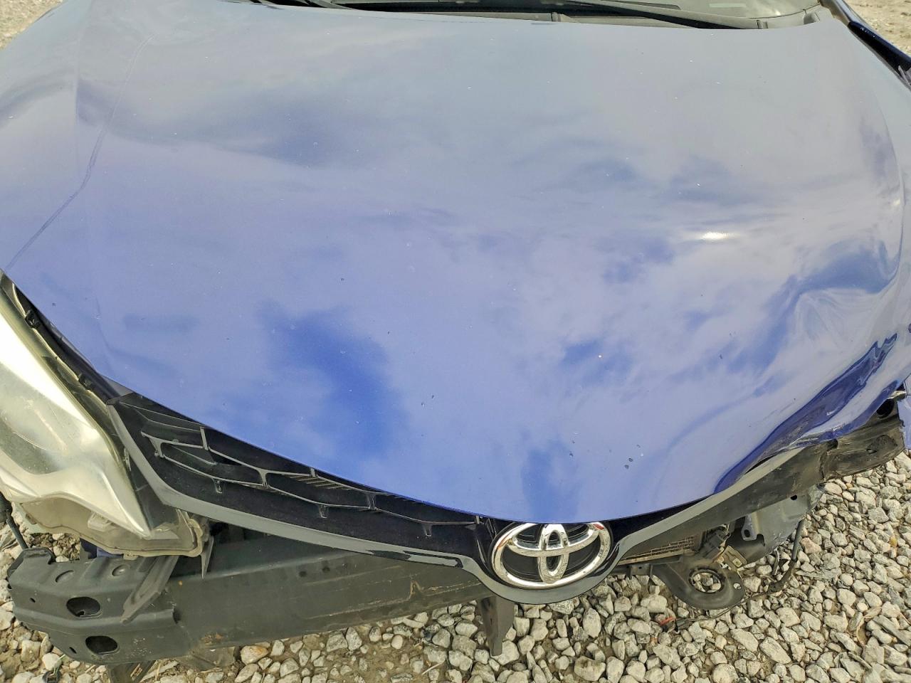 2014 Toyota Corolla L/le/le Plus Blue vin: 2T1BURHE1EC213845