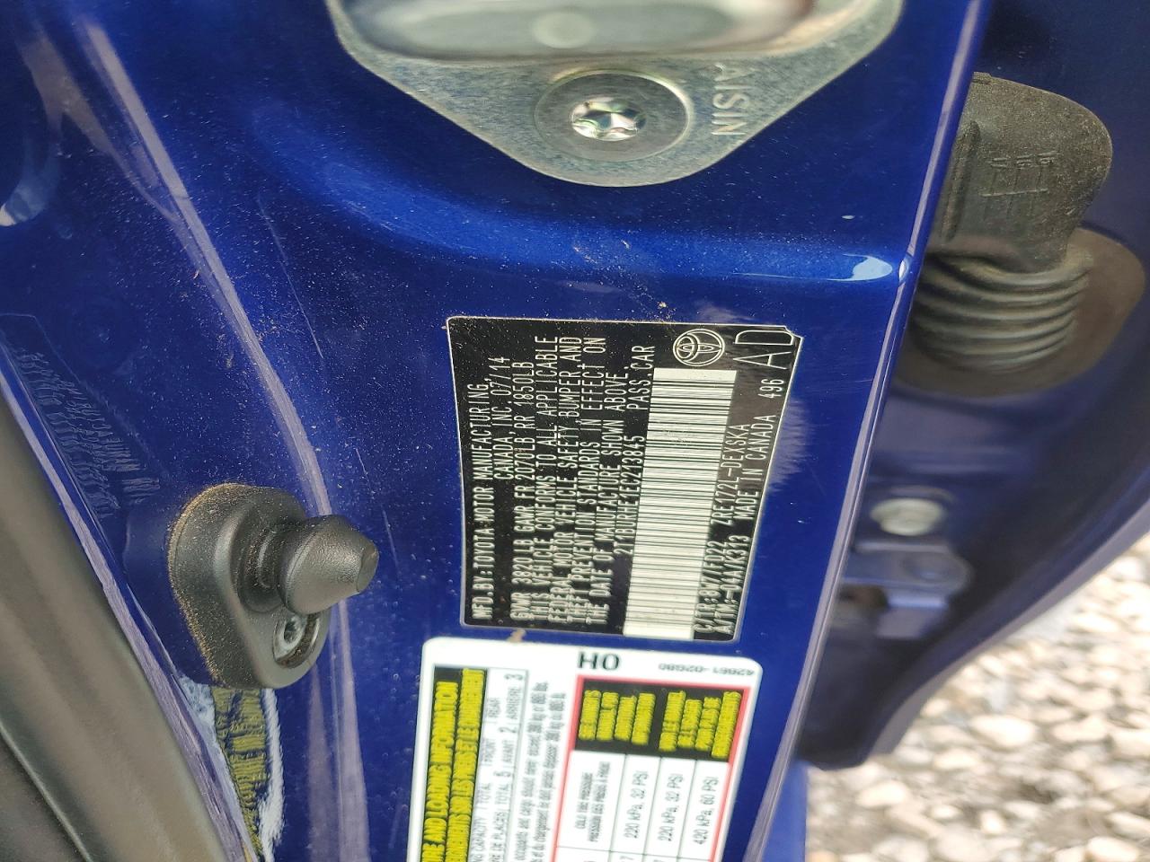 2014 Toyota Corolla L/le/le Plus Blue vin: 2T1BURHE1EC213845