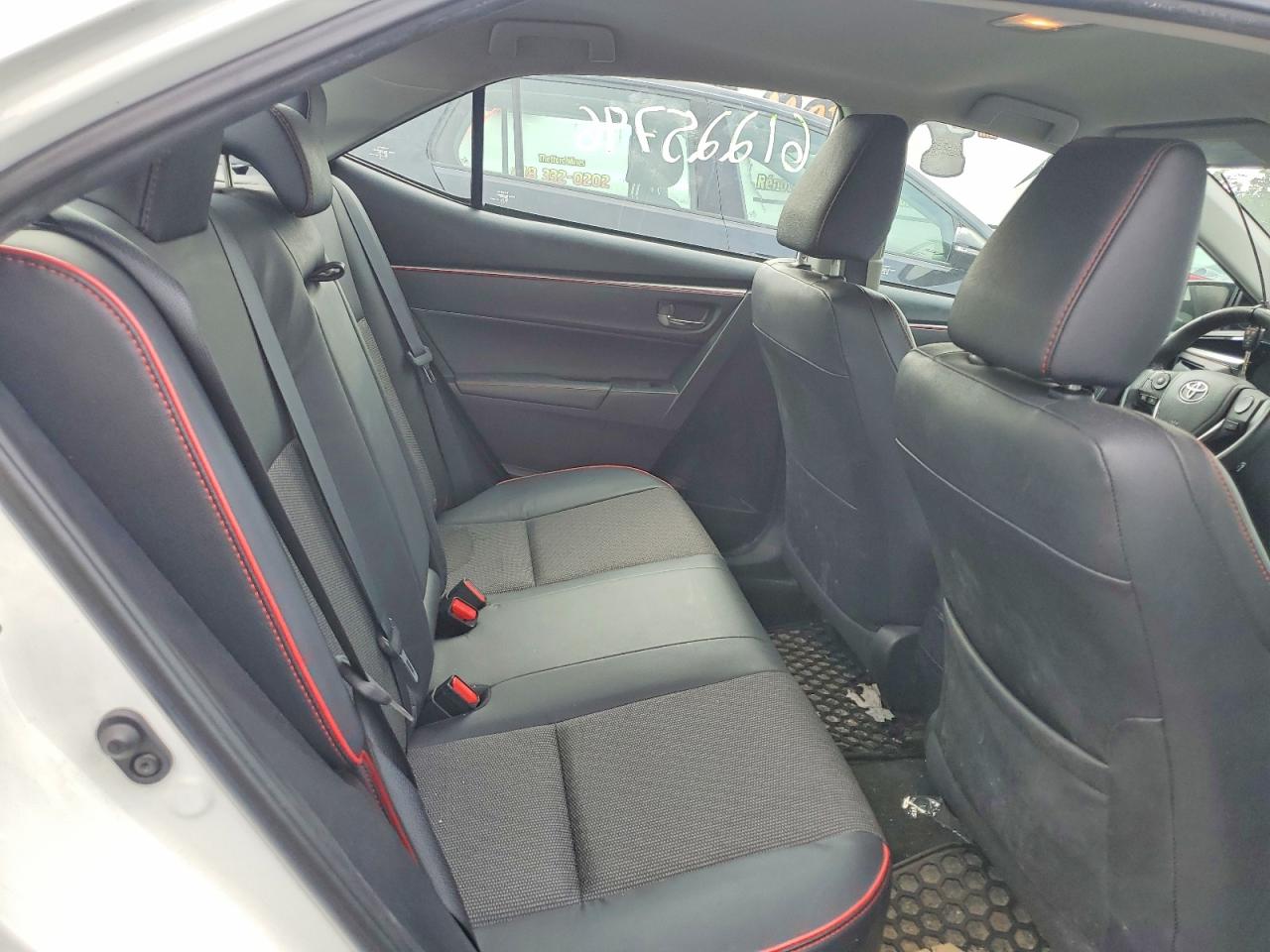2015 Toyota Corolla L White vin: 2T1BURHE1FC246040