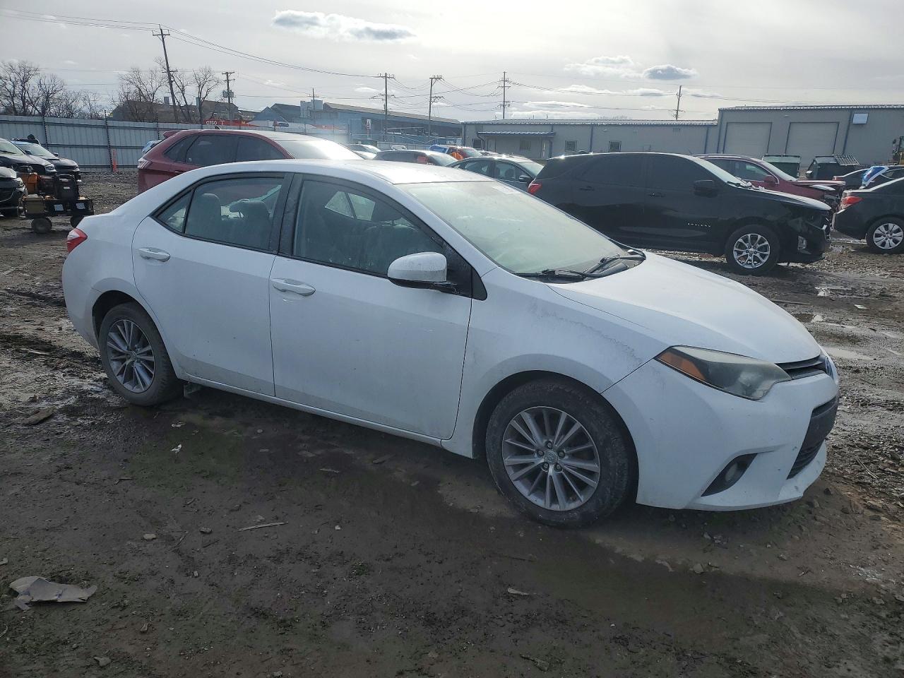 2015 Toyota Corolla Le Plus Белый vin: 2T1BURHE1FC247205
