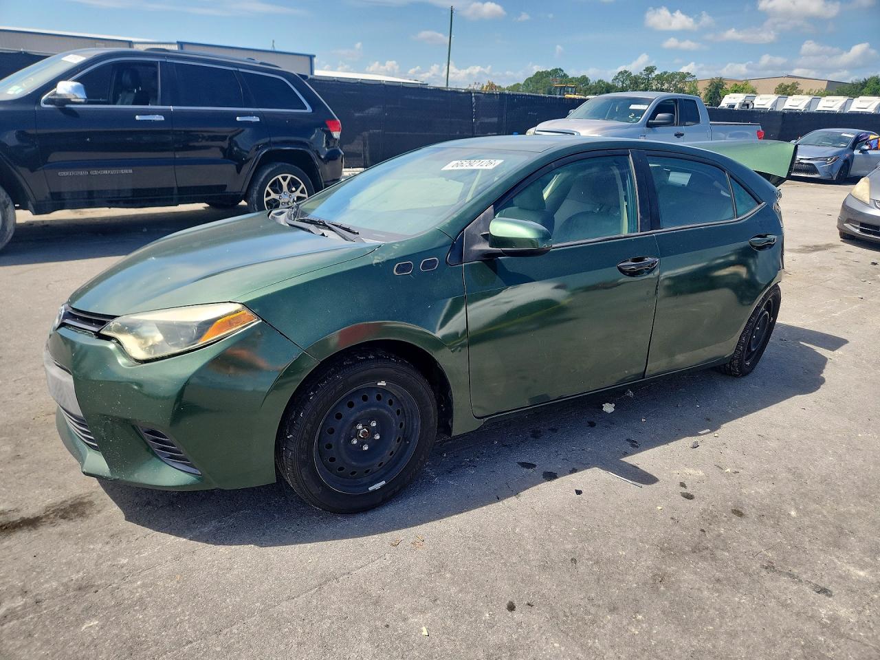 2015 Toyota Corolla Le Green vin: 2T1BURHE1FC255532