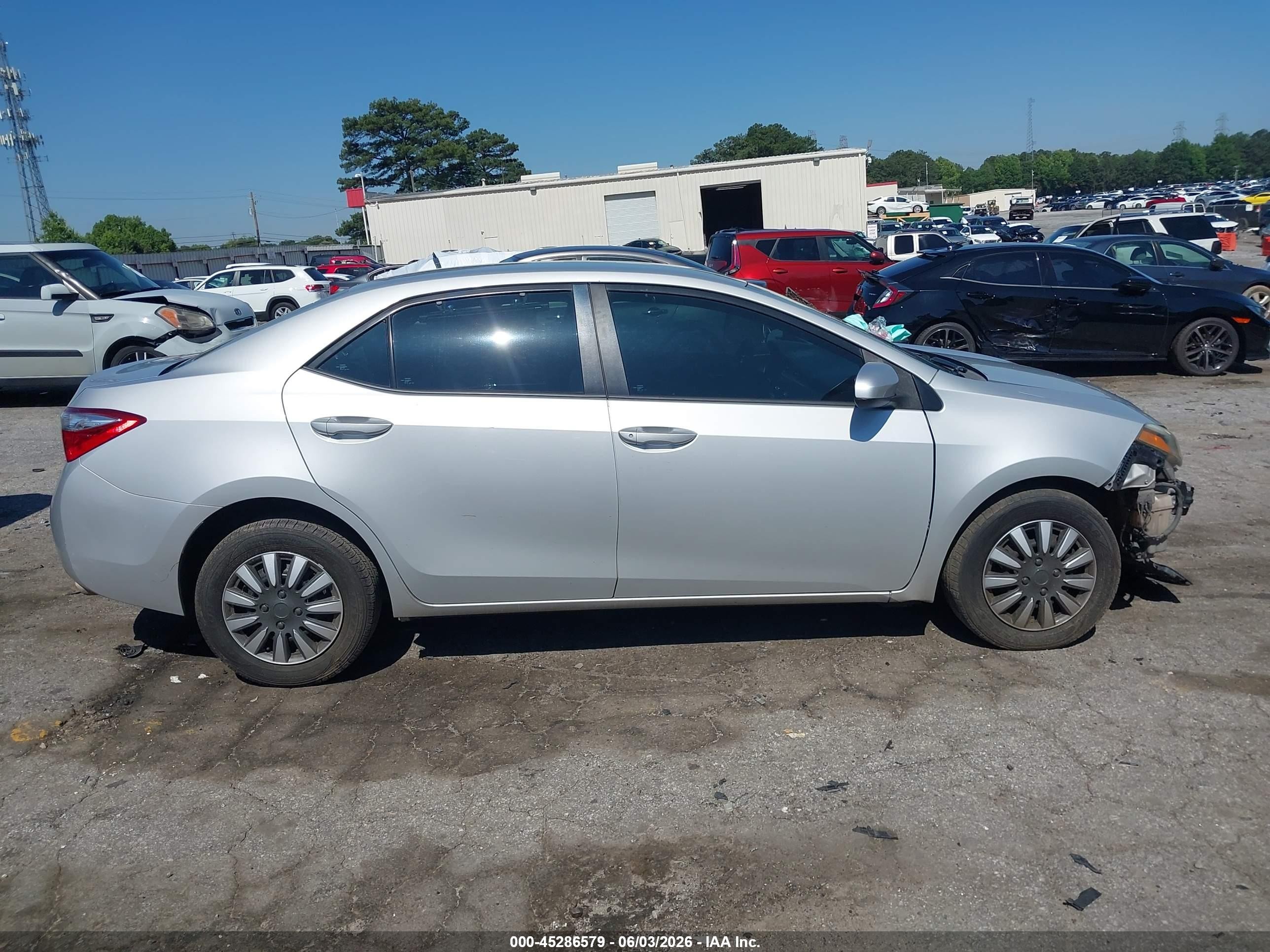 2015 Toyota Corolla L Silver vin: 2T1BURHE1FC259547