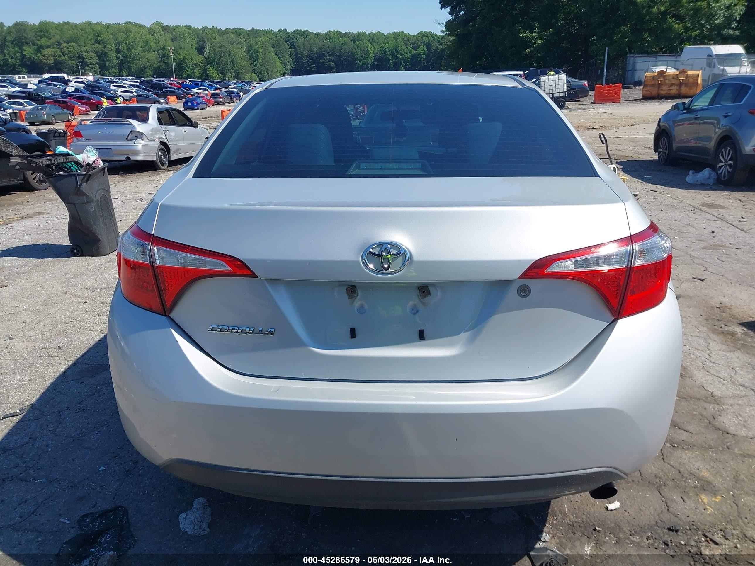 2015 Toyota Corolla L Silver vin: 2T1BURHE1FC259547