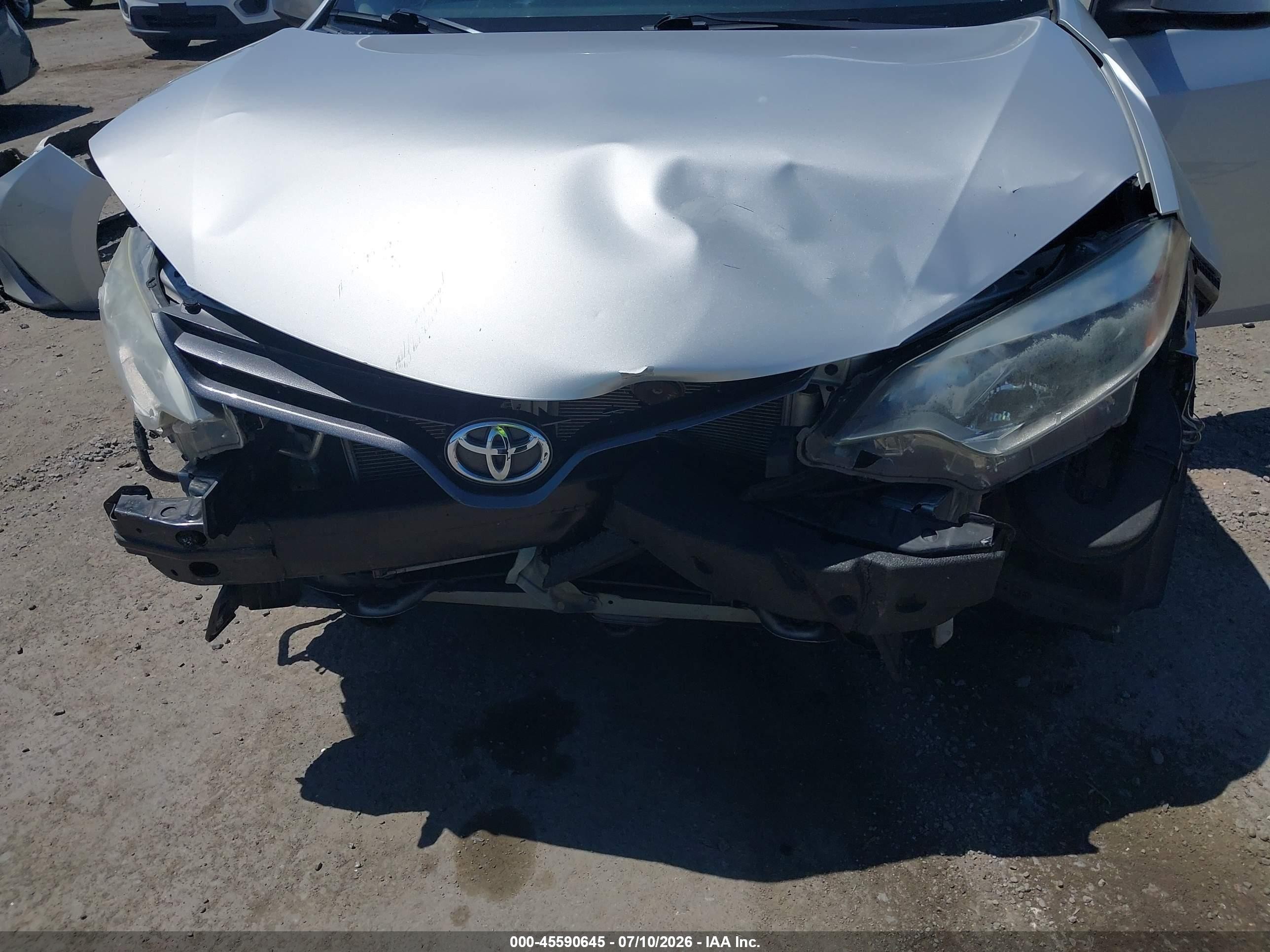 2015 Toyota Corolla Le Gray vin: 2T1BURHE1FC262612