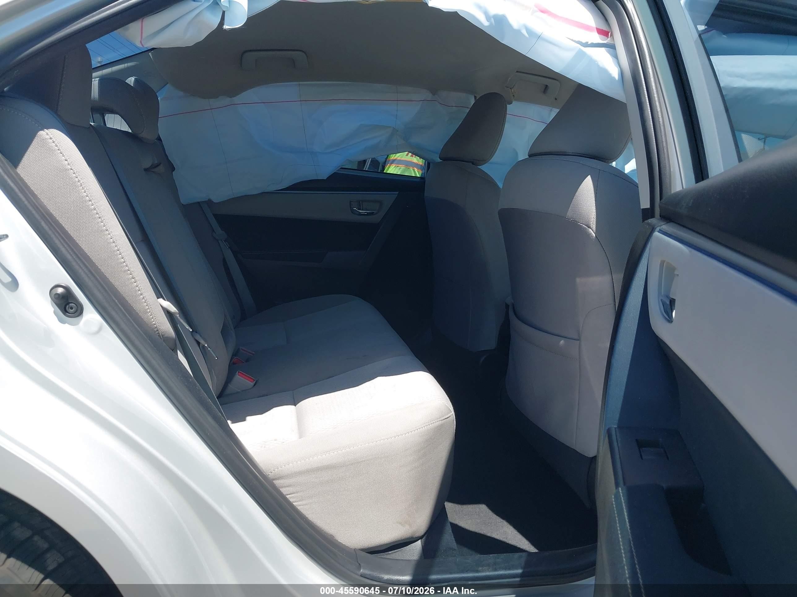 2015 Toyota Corolla Le Gray vin: 2T1BURHE1FC262612