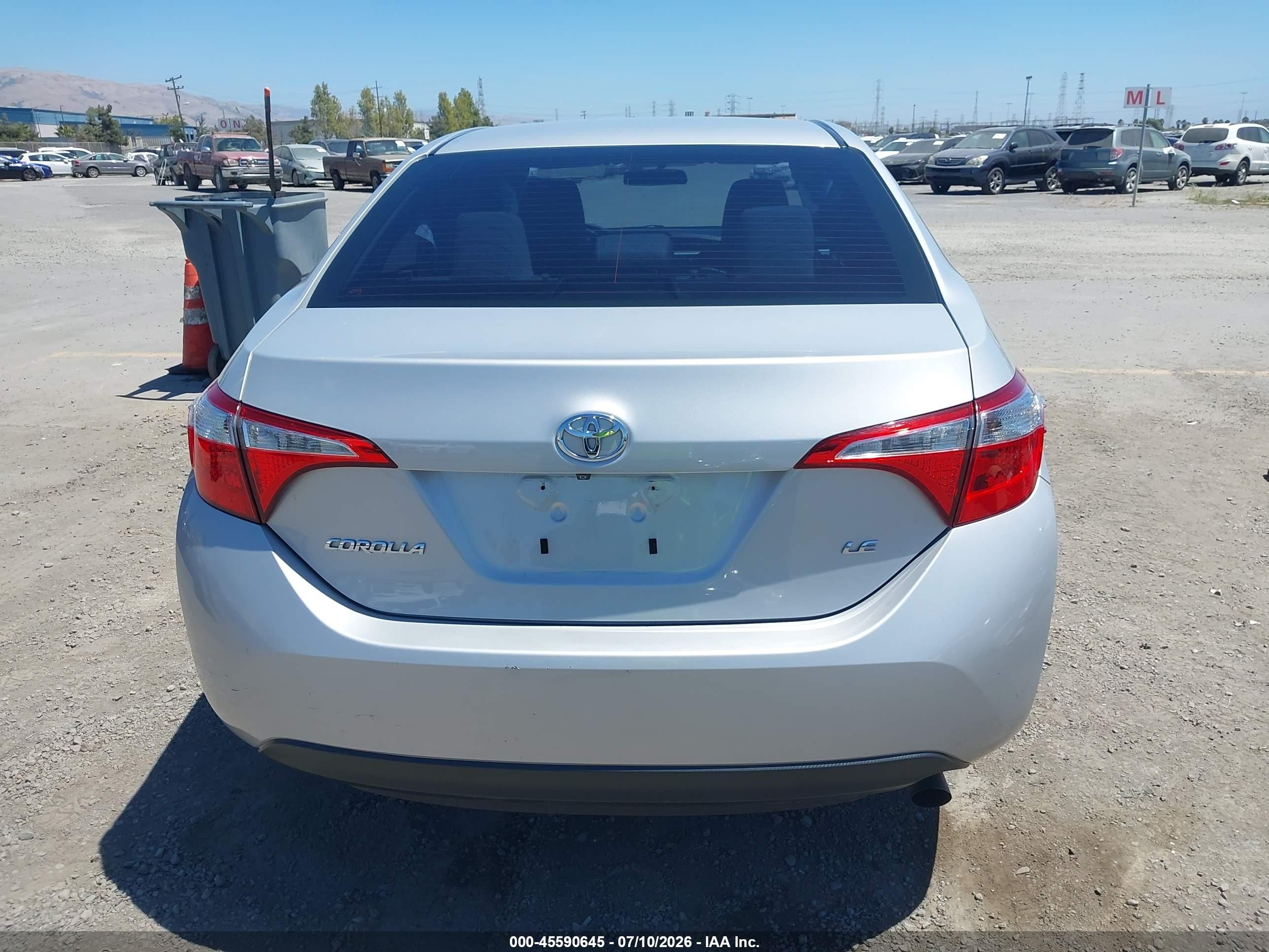 2015 Toyota Corolla Le Gray vin: 2T1BURHE1FC262612