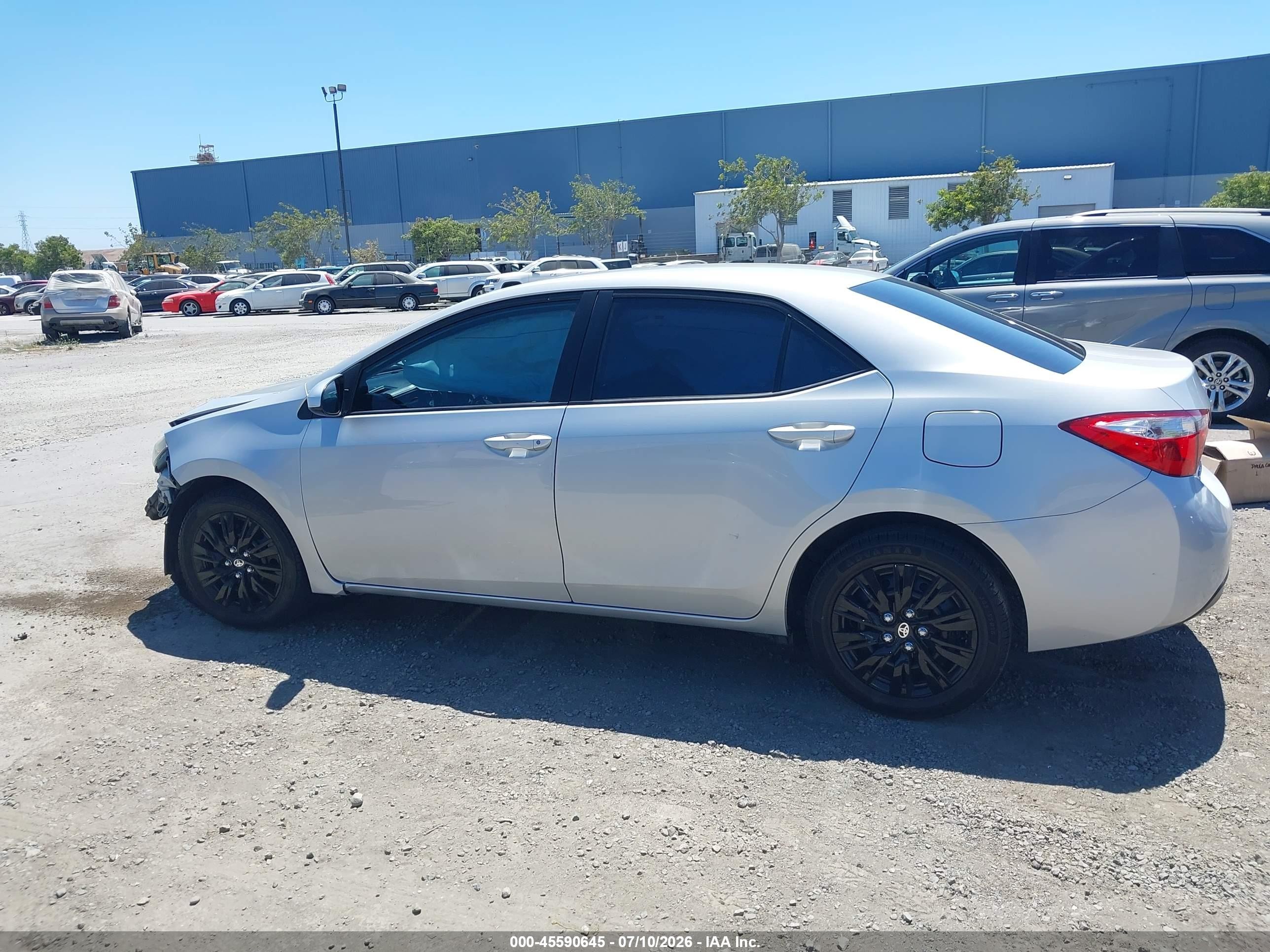 2015 Toyota Corolla Le Gray vin: 2T1BURHE1FC262612